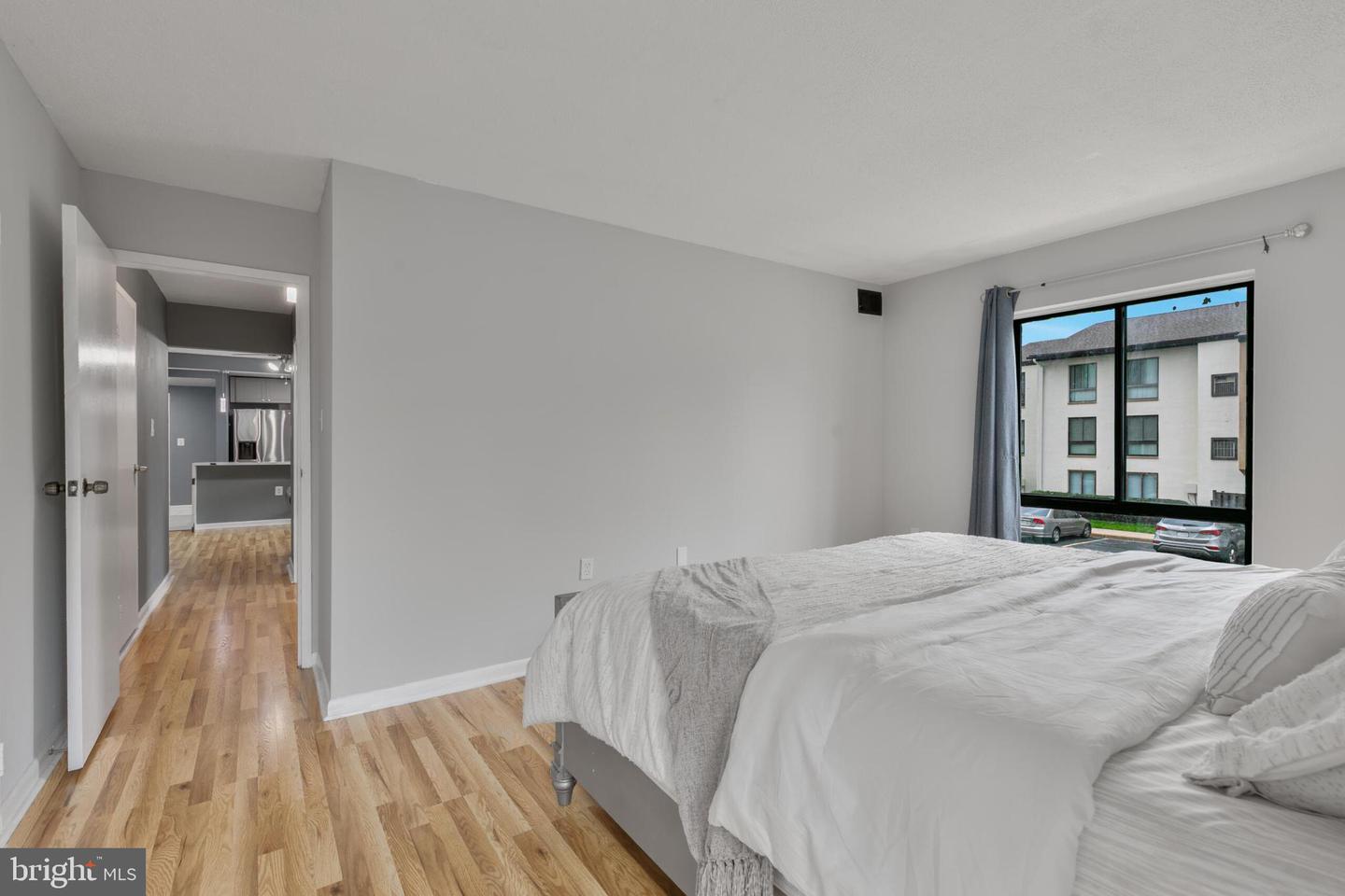 623 CENTER ST #101, HERNDON, Virginia 20170, 2 Bedrooms Bedrooms, 7 Rooms Rooms,2 BathroomsBathrooms,Residential,For sale,623 CENTER ST #101,VAFX2234154 MLS # VAFX2234154