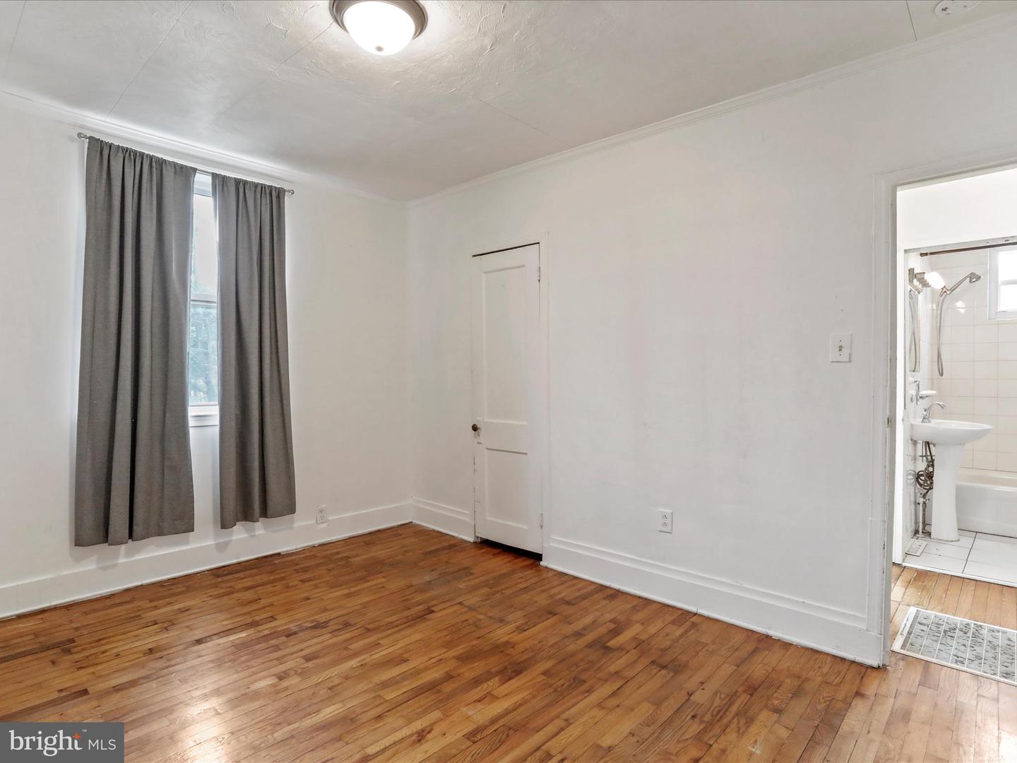 792 FOX DR, WINCHESTER, Virginia 22602, 2 Bedrooms Bedrooms, ,1 BathroomBathrooms,Residential,For sale,792 FOX DR,VAFV2033474 MLS # VAFV2033474