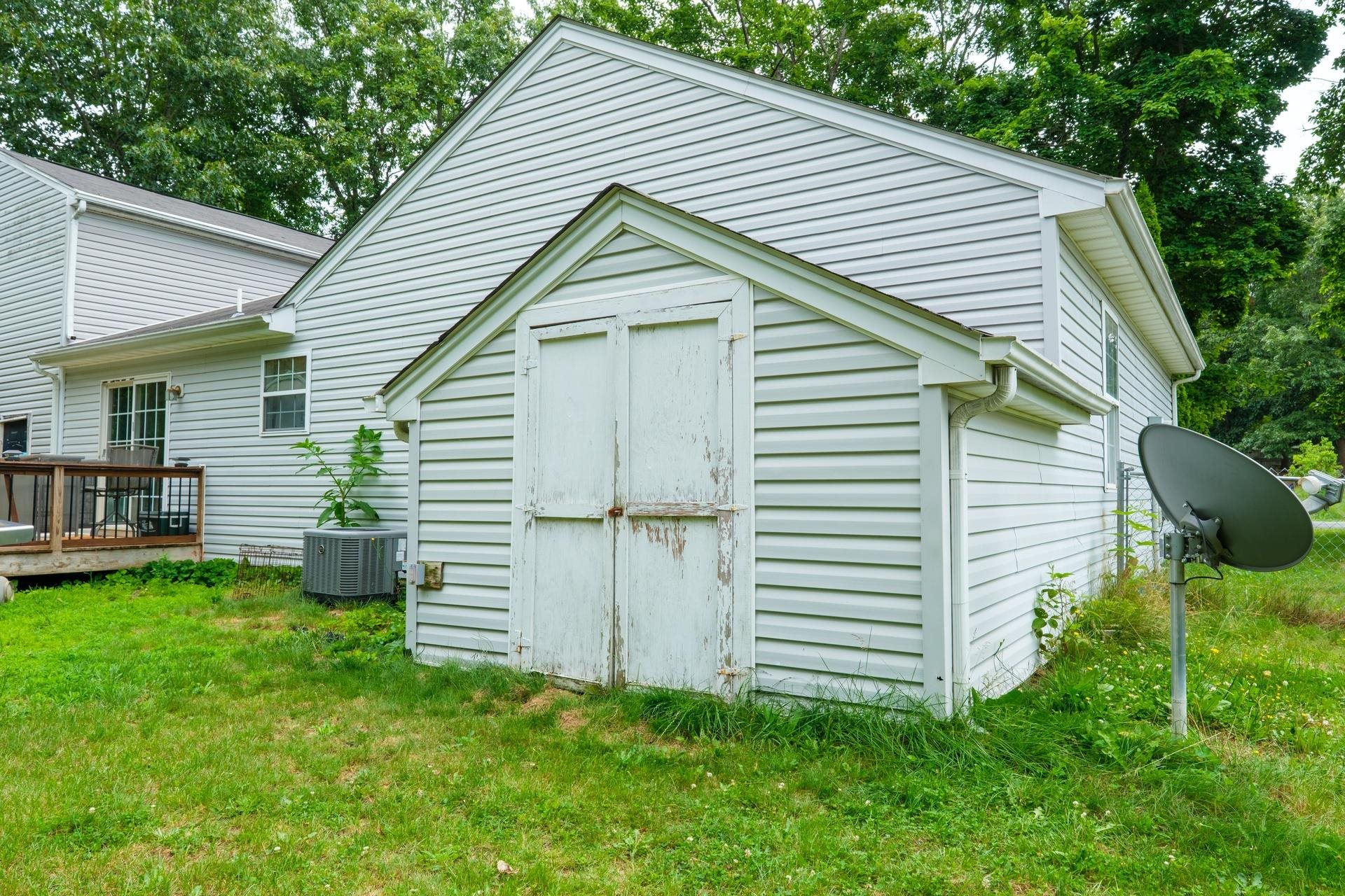 64 NORTHWOOD DR, WAYNESBORO, Virginia 22980, 3 Bedrooms Bedrooms, ,2 BathroomsBathrooms,Residential,64 NORTHWOOD DR,665923 MLS # 665923