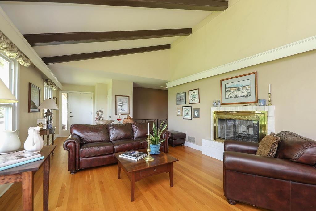 1601 BRUNSWICK RD, WAYNESBORO, Virginia 22980, 5 Bedrooms Bedrooms, ,2 BathroomsBathrooms,Residential,1601 BRUNSWICK RD,665927 MLS # 665927