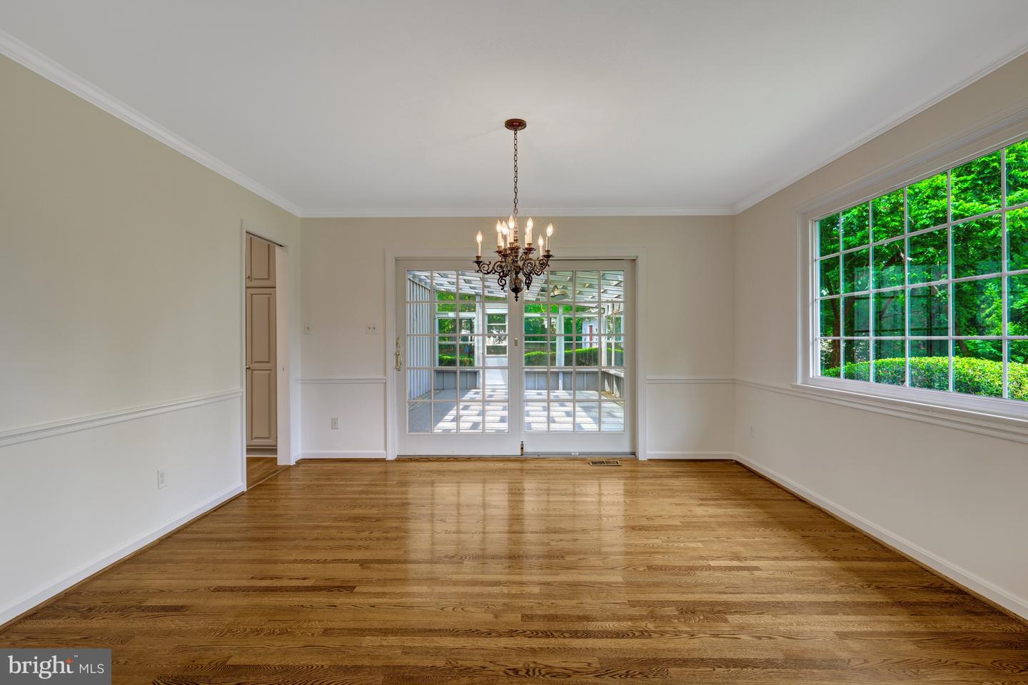 1013 WILHELM DR, GREAT FALLS, Virginia 22066, 4 Bedrooms Bedrooms, ,3 BathroomsBathrooms,Residential,For sale,1013 WILHELM DR,VAFX2235042 MLS # VAFX2235042