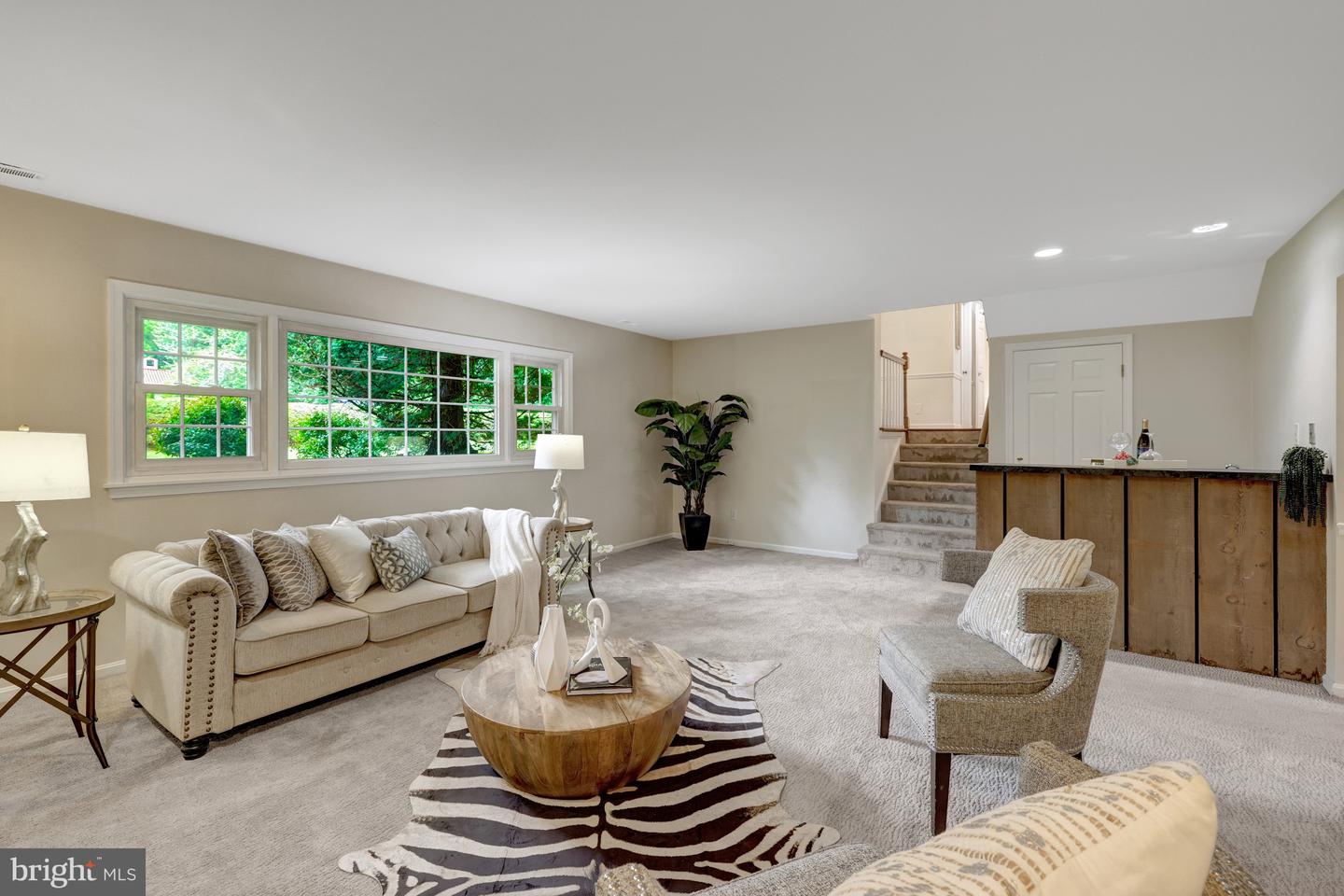 1013 WILHELM DR, GREAT FALLS, Virginia 22066, 4 Bedrooms Bedrooms, ,3 BathroomsBathrooms,Residential,For sale,1013 WILHELM DR,VAFX2235042 MLS # VAFX2235042