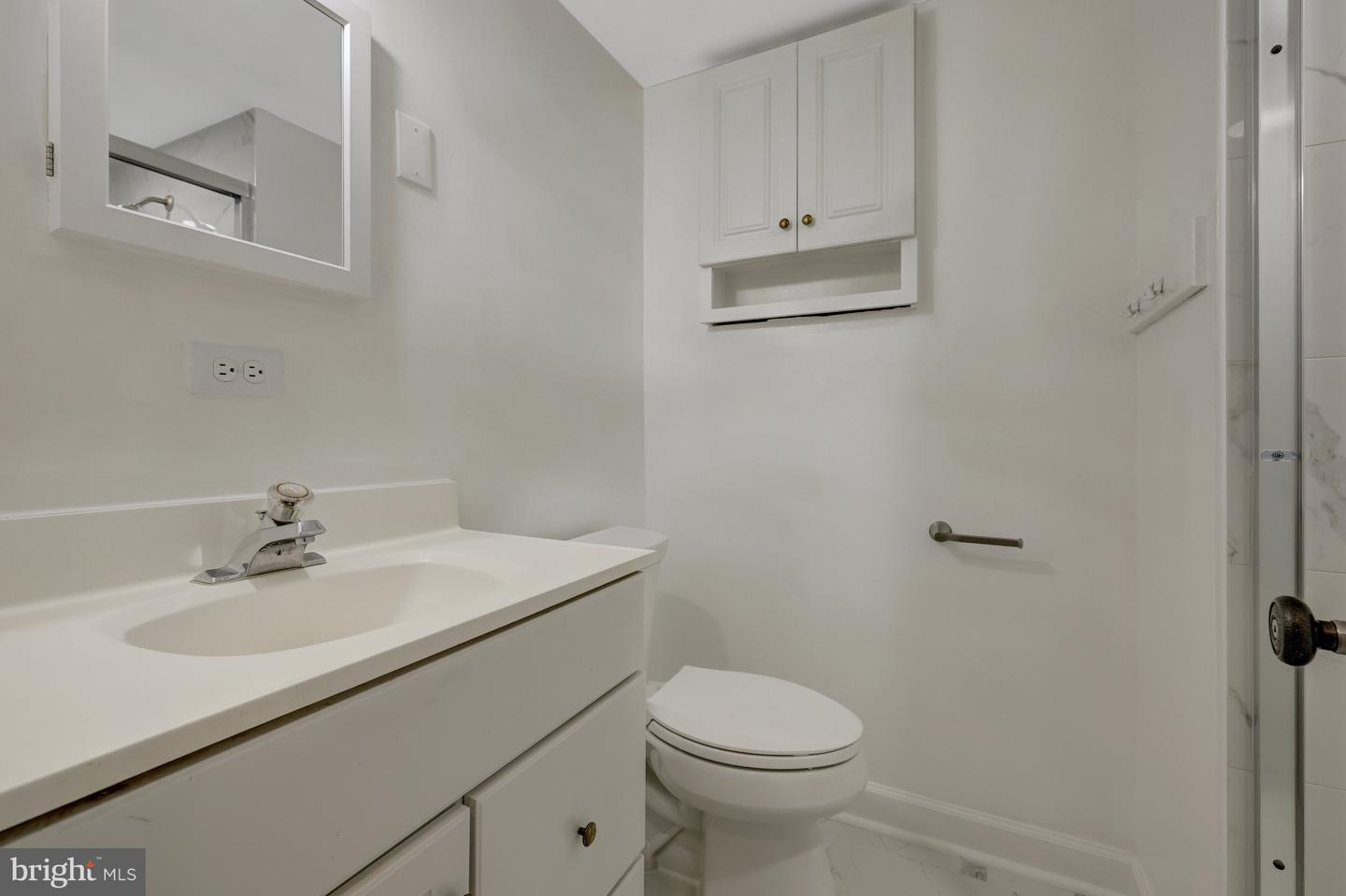 1013 WILHELM DR, GREAT FALLS, Virginia 22066, 4 Bedrooms Bedrooms, ,3 BathroomsBathrooms,Residential,For sale,1013 WILHELM DR,VAFX2235042 MLS # VAFX2235042