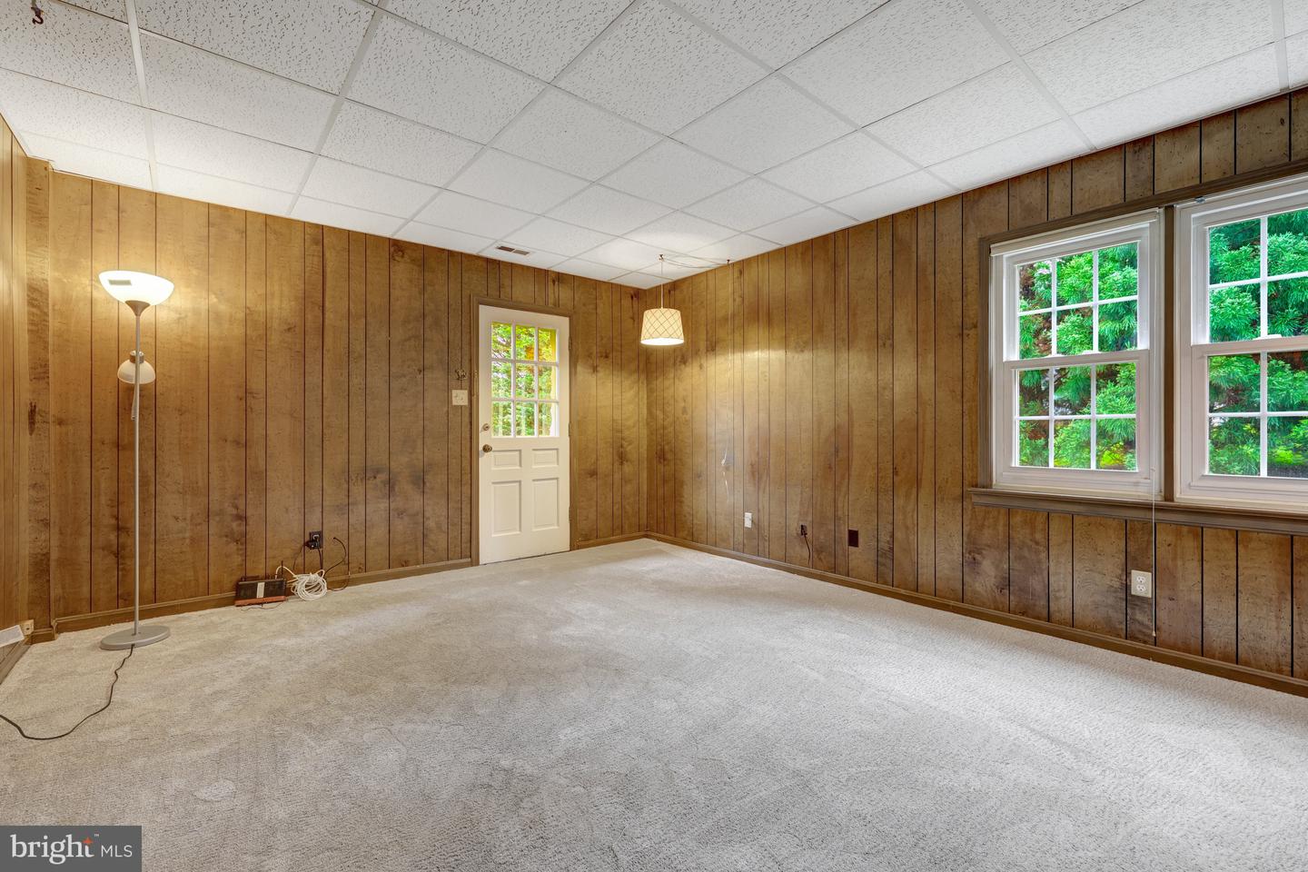 1013 WILHELM DR, GREAT FALLS, Virginia 22066, 4 Bedrooms Bedrooms, ,3 BathroomsBathrooms,Residential,For sale,1013 WILHELM DR,VAFX2235042 MLS # VAFX2235042