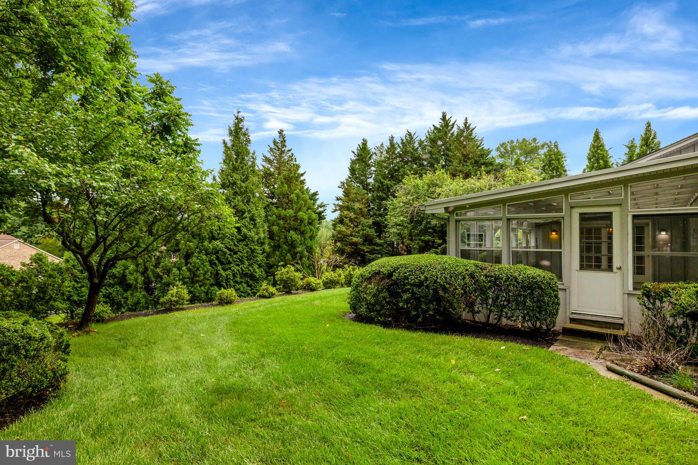 1013 WILHELM DR, GREAT FALLS, Virginia 22066, 4 Bedrooms Bedrooms, ,3 BathroomsBathrooms,Residential,For sale,1013 WILHELM DR,VAFX2235042 MLS # VAFX2235042