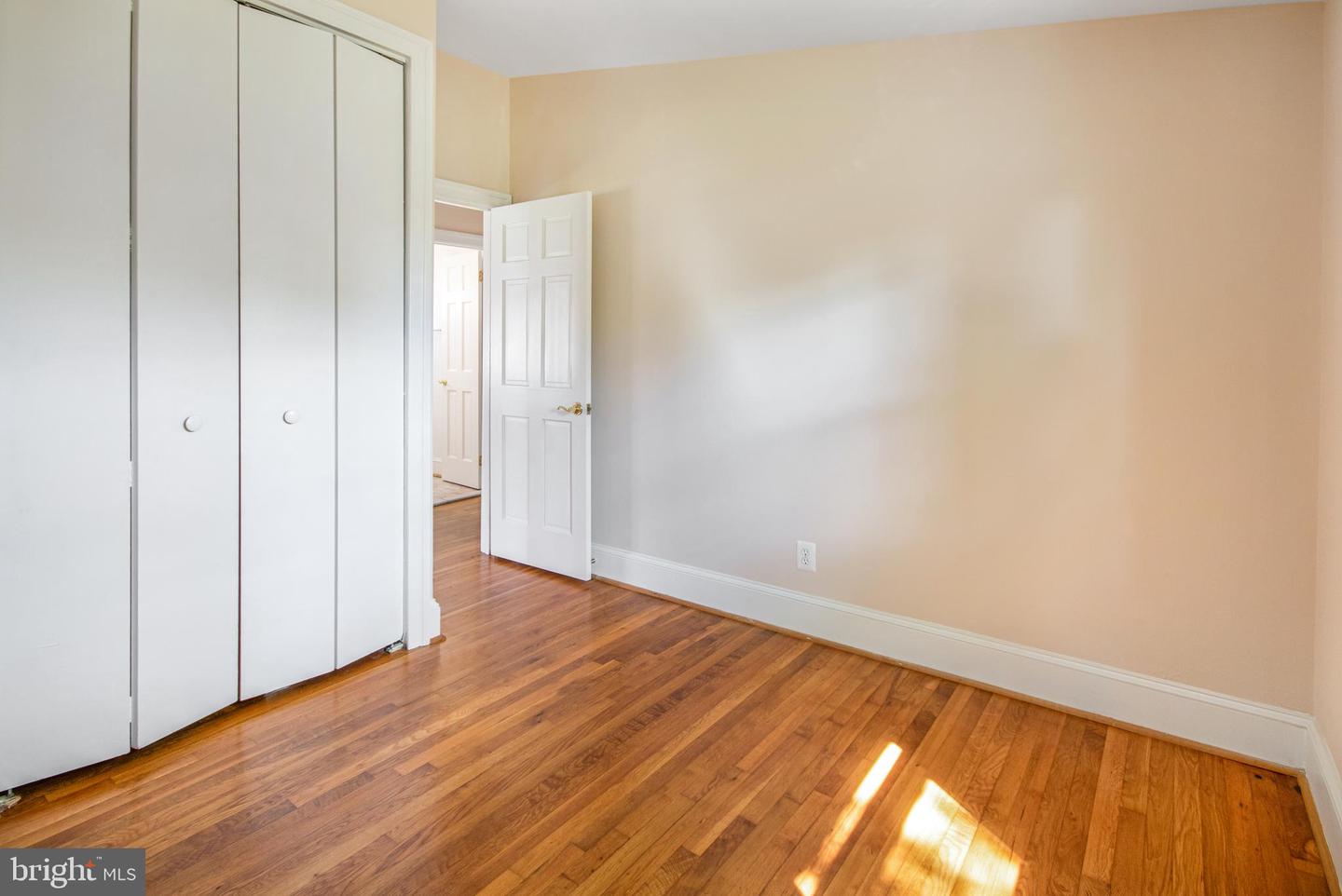 6329 MILLER DR, ALEXANDRIA, Virginia 22315, 3 Bedrooms Bedrooms, ,2 BathroomsBathrooms,Residential,For sale,6329 MILLER DR,VAFX2235112 MLS # VAFX2235112