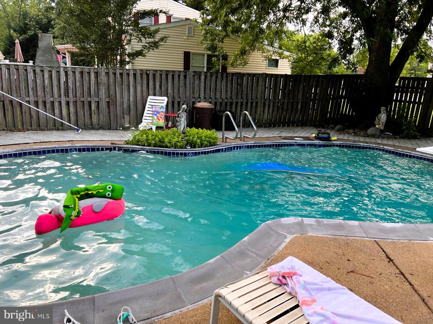 6329 MILLER DR, ALEXANDRIA, Virginia 22315, 3 Bedrooms Bedrooms, ,2 BathroomsBathrooms,Residential,For sale,6329 MILLER DR,VAFX2235112 MLS # VAFX2235112