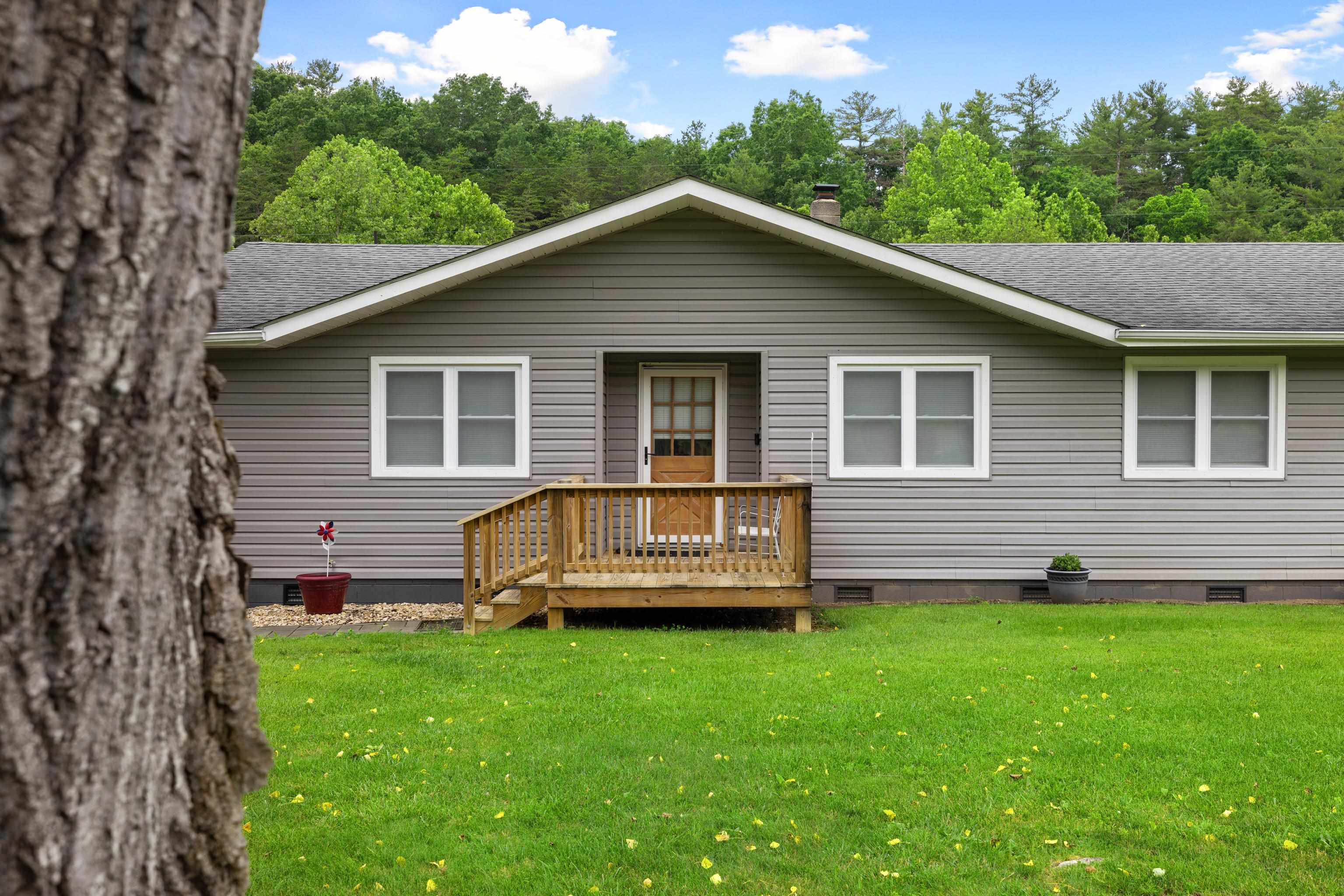 1653 LITTLE RIVER RD, GOSHEN, Virginia 24439, 4 Bedrooms Bedrooms, ,2 BathroomsBathrooms,Residential,1653 LITTLE RIVER RD,665930 MLS # 665930