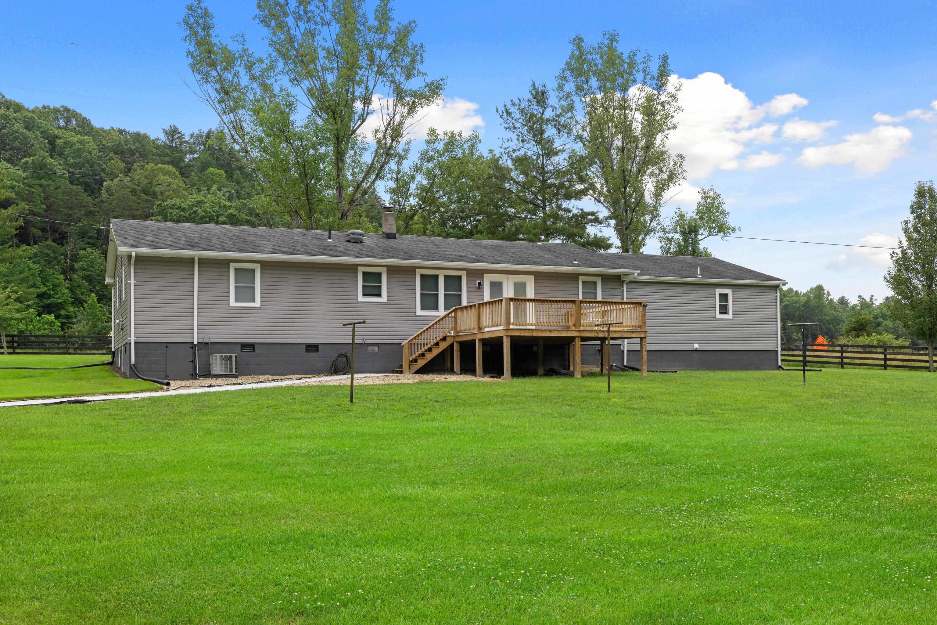 1653 LITTLE RIVER RD, GOSHEN, Virginia 24439, 4 Bedrooms Bedrooms, ,2 BathroomsBathrooms,Residential,1653 LITTLE RIVER RD,665930 MLS # 665930