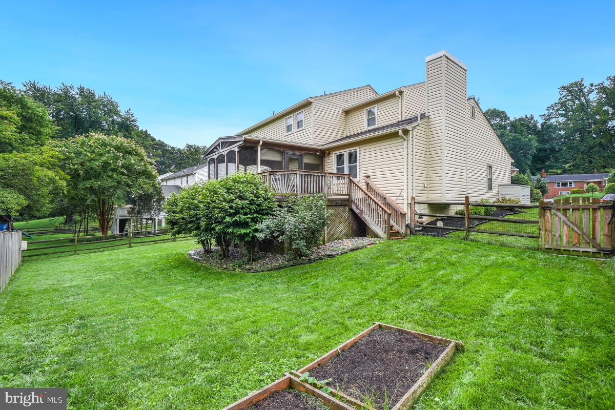 5205 DUNLEIGH DR, BURKE, Virginia 22015, 4 Bedrooms Bedrooms, ,2 BathroomsBathrooms,Residential,For sale,5205 DUNLEIGH DR,VAFX2235936 MLS # VAFX2235936
