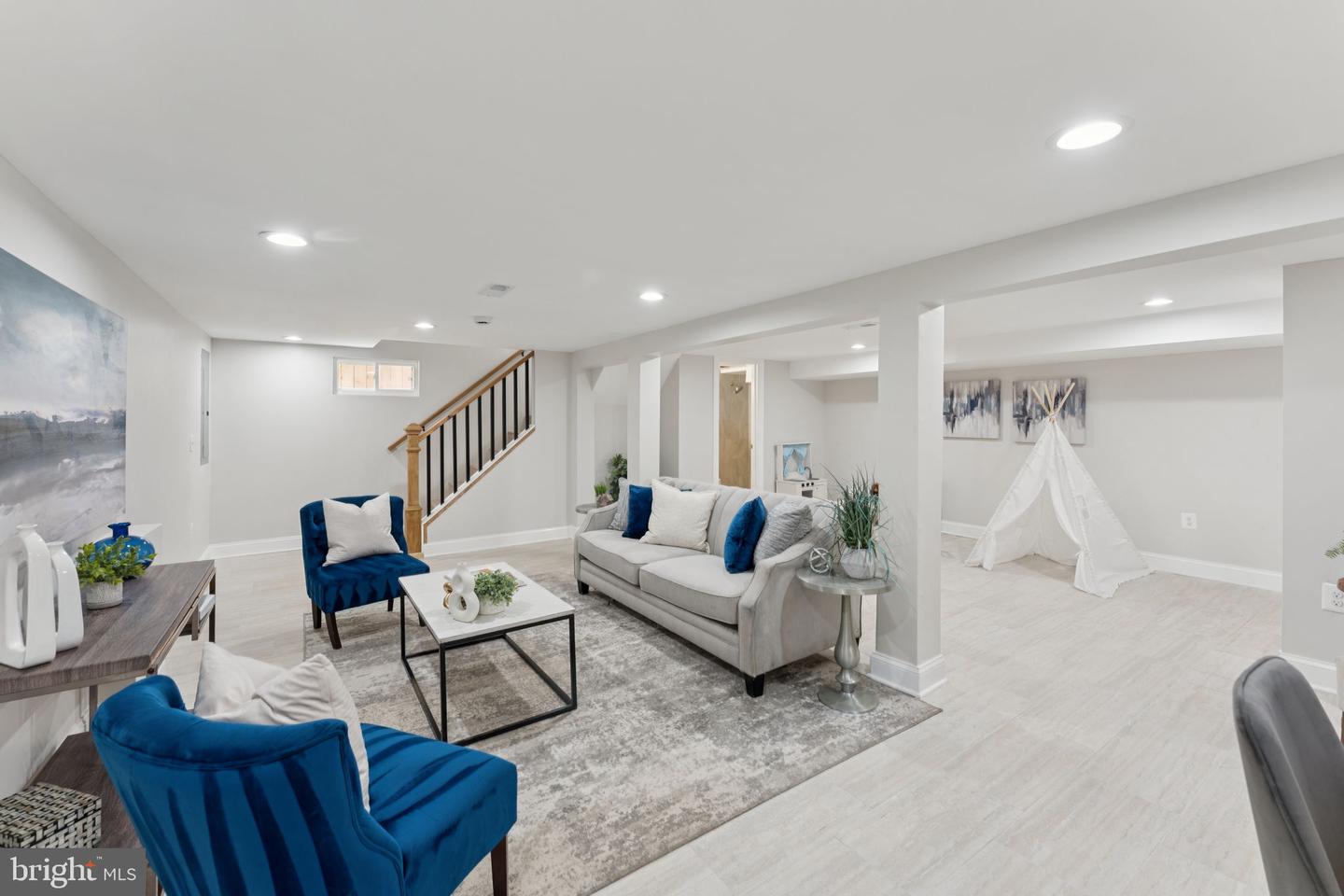 17 LONGFELLOW ST NW, WASHINGTON, District Of Columbia 20011, 3 Bedrooms Bedrooms, ,3 BathroomsBathrooms,Residential,For sale,17 LONGFELLOW ST NW,DCDC2197558 MLS # DCDC2197558