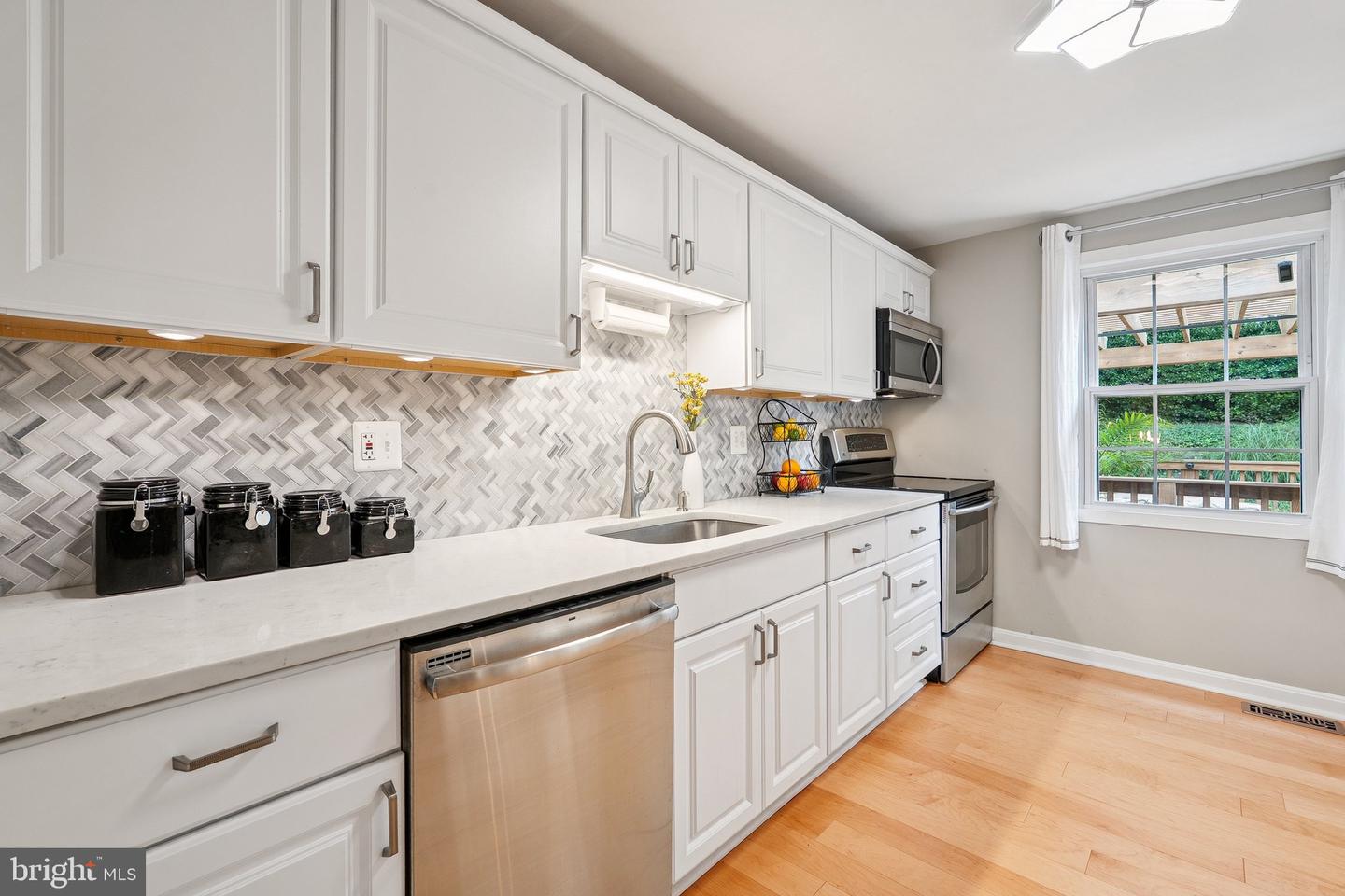 12751 BRADWELL RD, HERNDON, Virginia 20171, 5 Bedrooms Bedrooms, ,3 BathroomsBathrooms,Residential,For sale,12751 BRADWELL RD,VAFX2236834 MLS # VAFX2236834