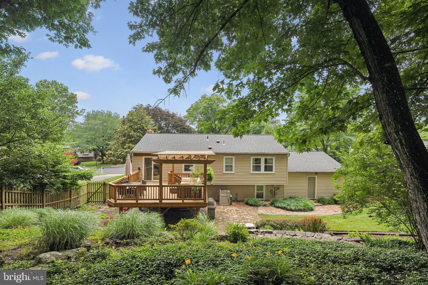 12751 BRADWELL RD, HERNDON, Virginia 20171, 5 Bedrooms Bedrooms, ,3 BathroomsBathrooms,Residential,For sale,12751 BRADWELL RD,VAFX2236834 MLS # VAFX2236834