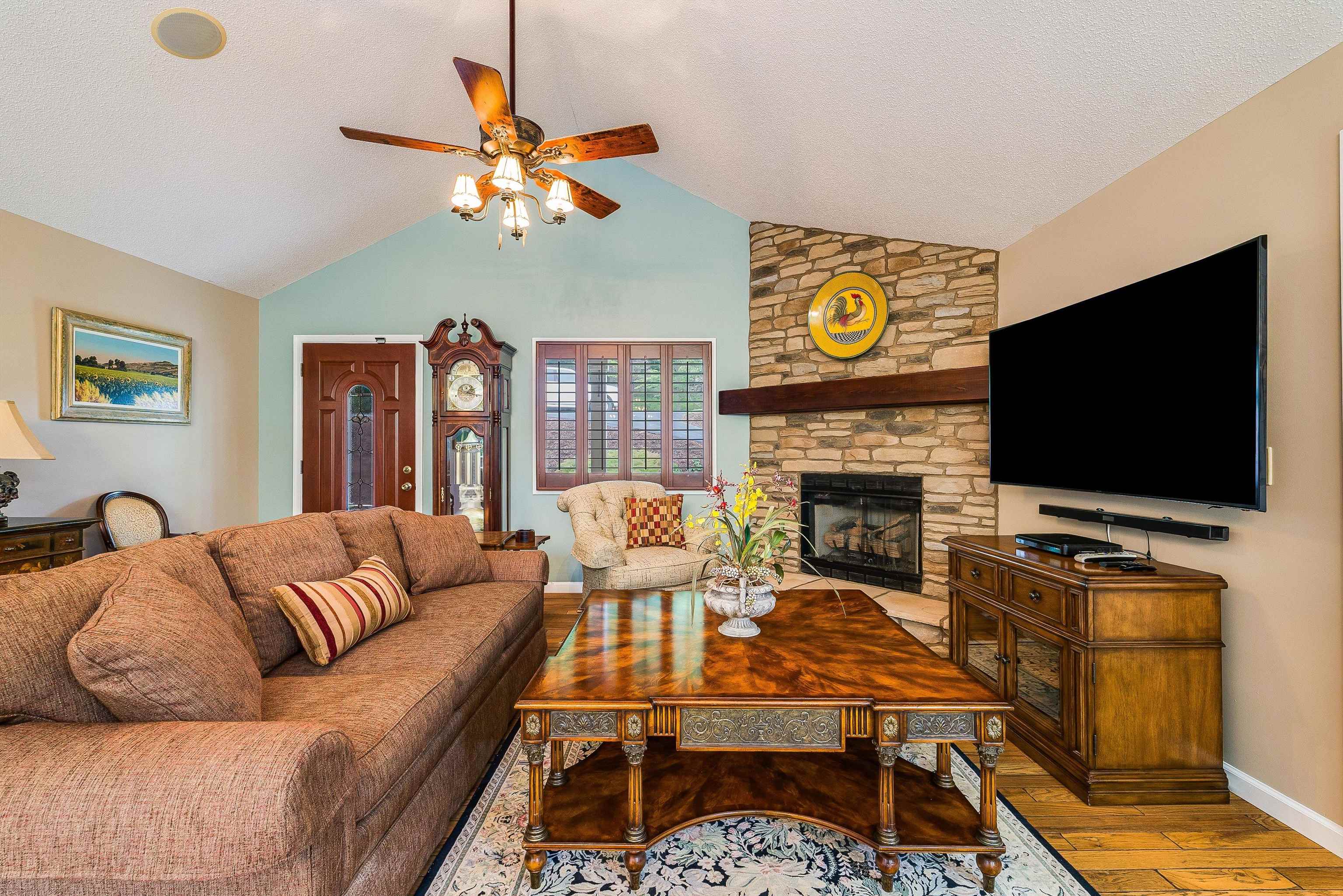 258 TURKEY DR, MCGAHEYSVILLE, Virginia 22840, 6 Bedrooms Bedrooms, ,4 BathroomsBathrooms,Residential,258 TURKEY DR,665936 MLS # 665936