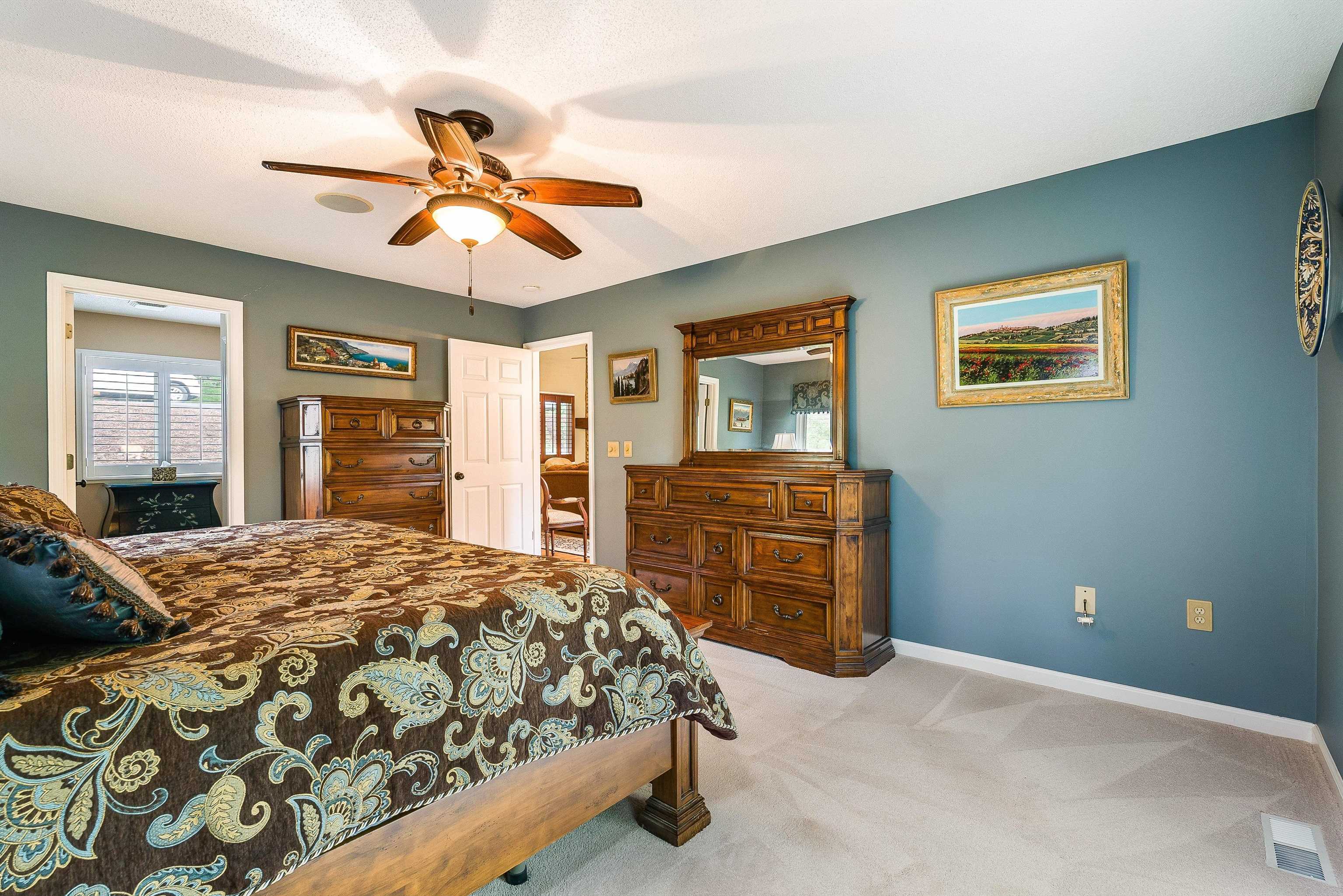 258 TURKEY DR, MCGAHEYSVILLE, Virginia 22840, 6 Bedrooms Bedrooms, ,4 BathroomsBathrooms,Residential,258 TURKEY DR,665936 MLS # 665936