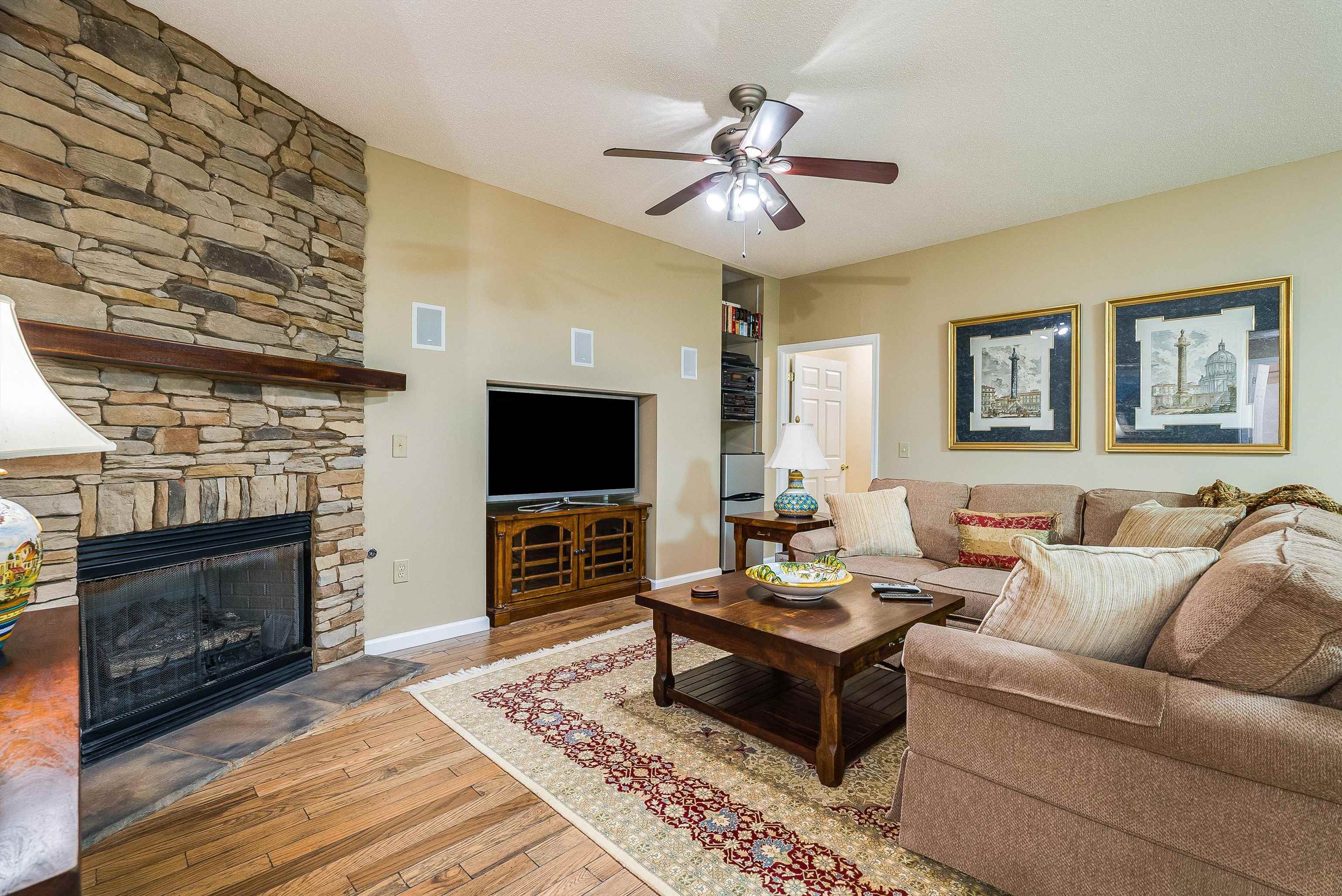 258 TURKEY DR, MCGAHEYSVILLE, Virginia 22840, 6 Bedrooms Bedrooms, ,4 BathroomsBathrooms,Residential,258 TURKEY DR,665936 MLS # 665936