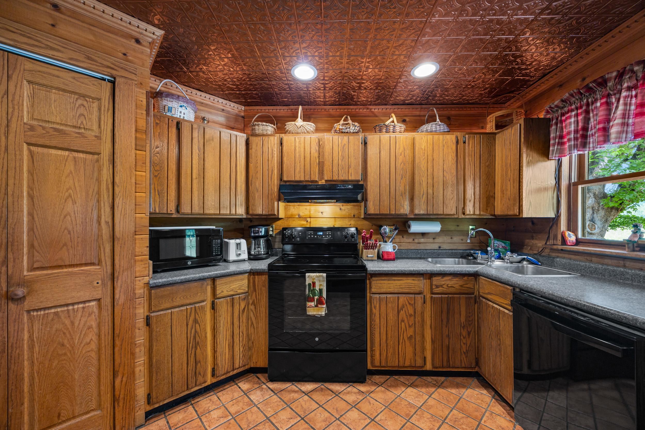1215 & 1225 FORT STOVER RD, LURAY, Virginia 22835, 4 Bedrooms Bedrooms, ,3 BathroomsBathrooms,Residential,1215 & 1225 FORT STOVER RD,665938 MLS # 665938