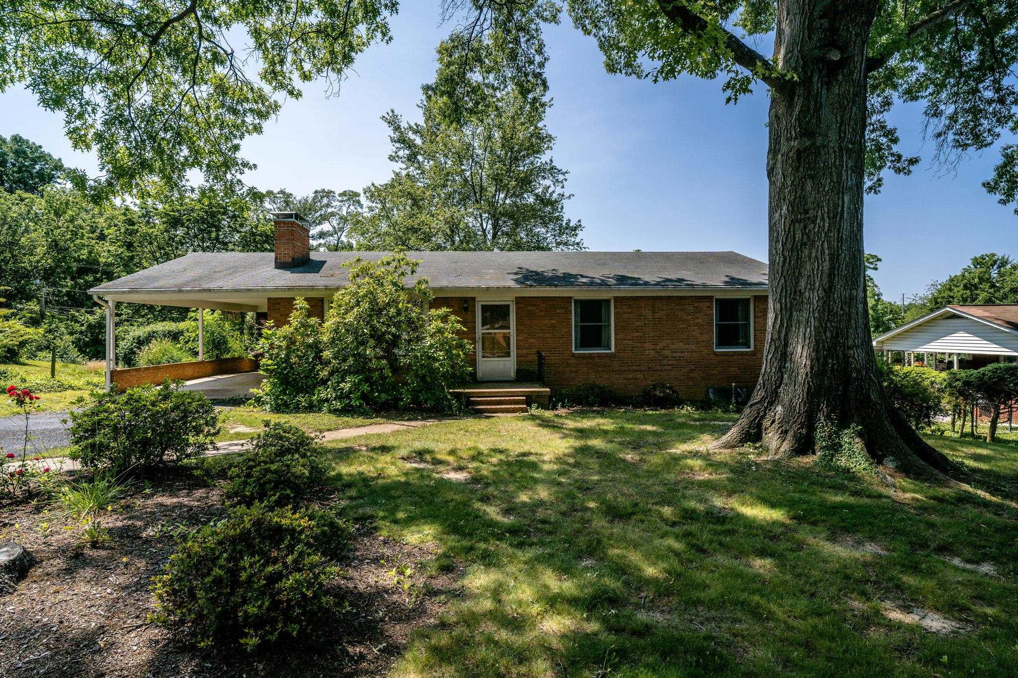 1192 NELSON DR, HARRISONBURG, Virginia 22801, 3 Bedrooms Bedrooms, ,1 BathroomBathrooms,Residential,1192 NELSON DR,665943 MLS # 665943