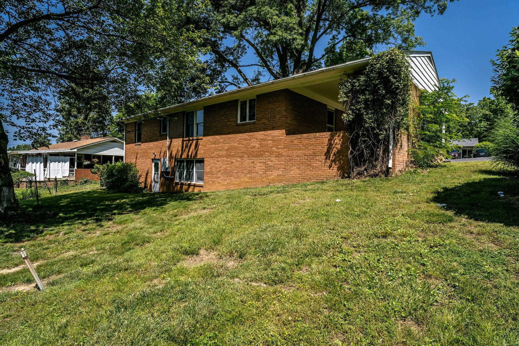 1192 NELSON DR, HARRISONBURG, Virginia 22801, 3 Bedrooms Bedrooms, ,1 BathroomBathrooms,Residential,1192 NELSON DR,665943 MLS # 665943