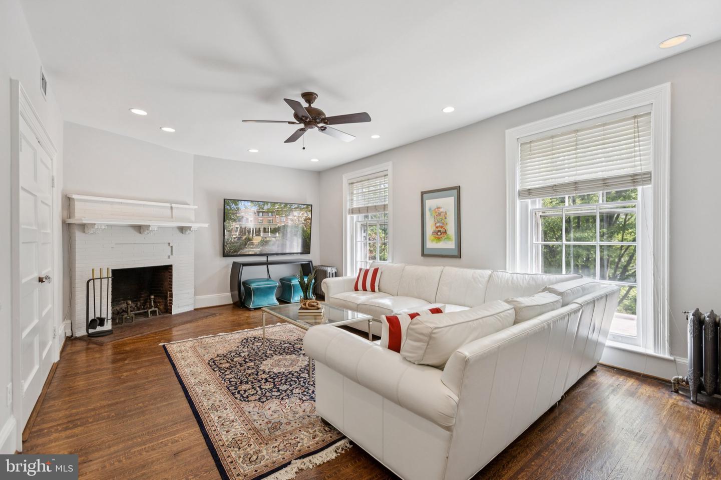1847 LAMONT ST NW, WASHINGTON, District Of Columbia 20010, 6 Bedrooms Bedrooms, ,3 BathroomsBathrooms,Residential,For sale,1847 LAMONT ST NW,DCDC2198646 MLS # DCDC2198646