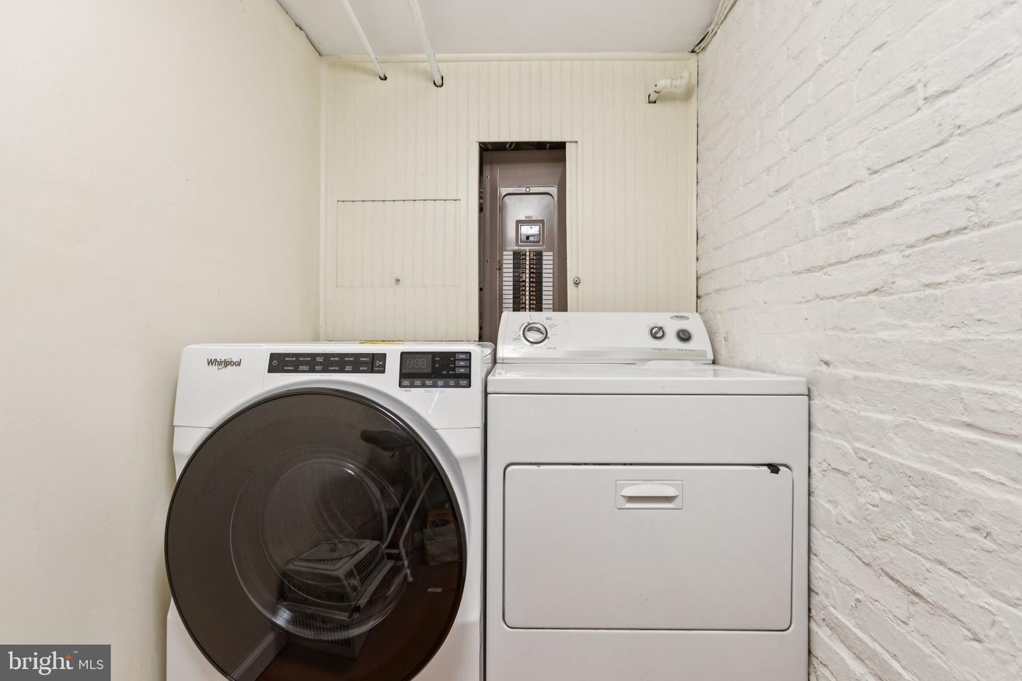 1847 LAMONT ST NW, WASHINGTON, District Of Columbia 20010, 6 Bedrooms Bedrooms, ,3 BathroomsBathrooms,Residential,For sale,1847 LAMONT ST NW,DCDC2198646 MLS # DCDC2198646