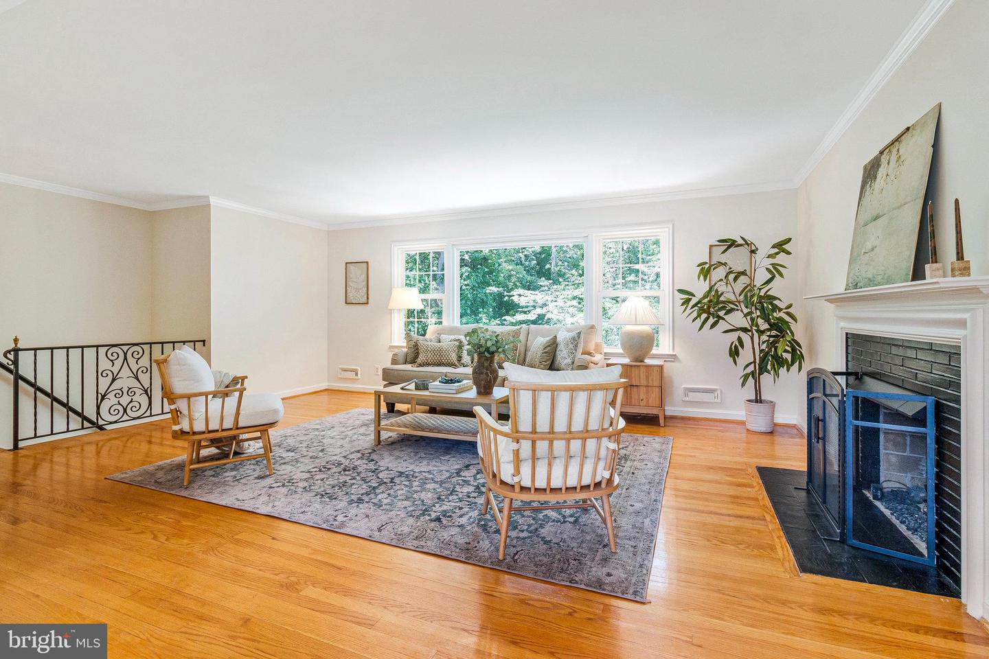 7123 PARK TERRACE DR, ALEXANDRIA, Virginia 22307, 5 Bedrooms Bedrooms, ,3 BathroomsBathrooms,Residential,For sale,7123 PARK TERRACE DR,VAFX2238648 MLS # VAFX2238648
