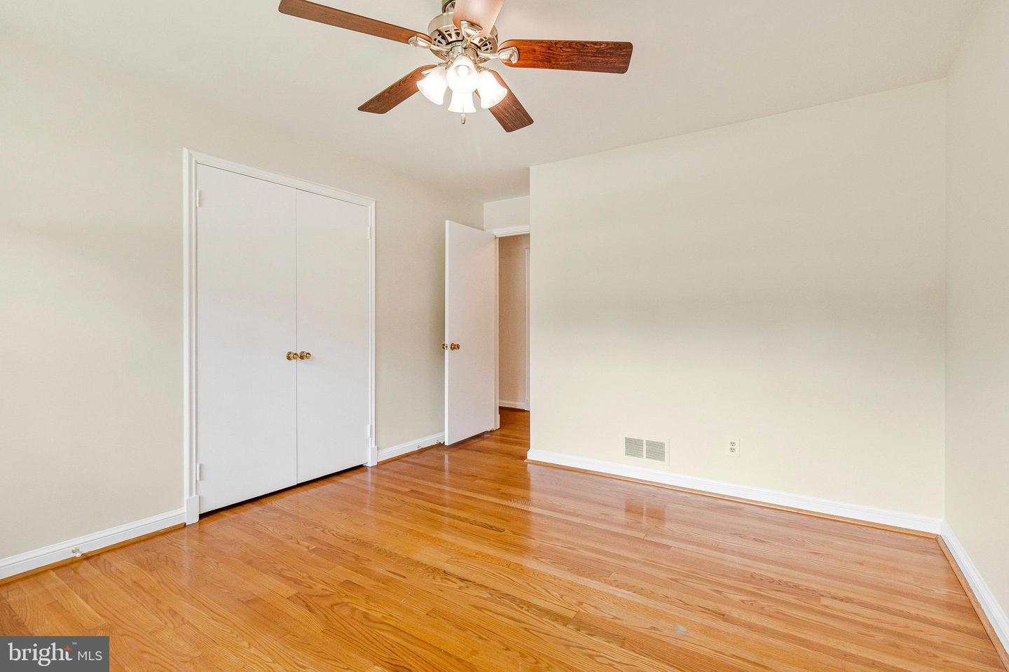 7123 PARK TERRACE DR, ALEXANDRIA, Virginia 22307, 5 Bedrooms Bedrooms, ,3 BathroomsBathrooms,Residential,For sale,7123 PARK TERRACE DR,VAFX2238648 MLS # VAFX2238648