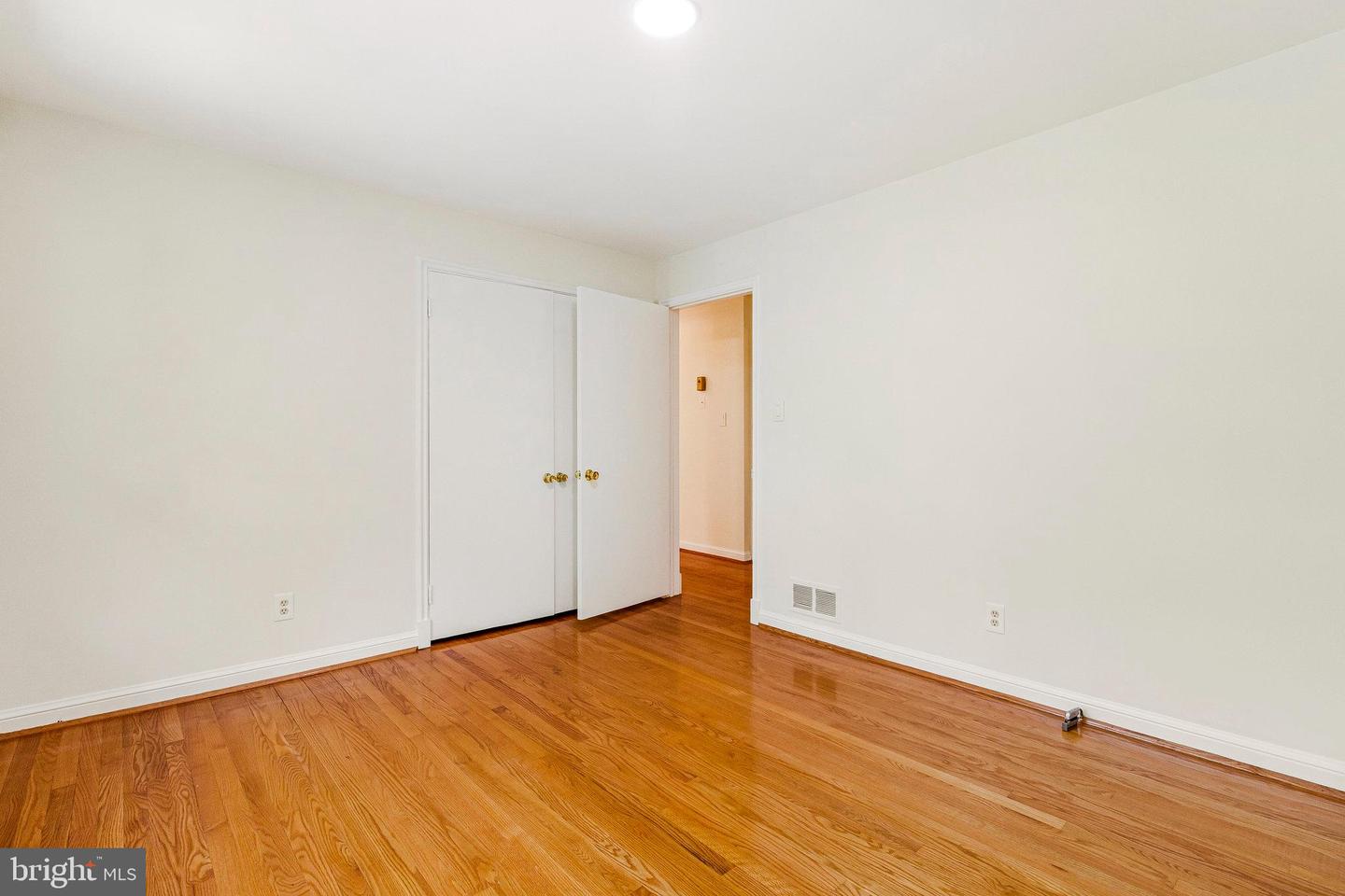 7123 PARK TERRACE DR, ALEXANDRIA, Virginia 22307, 5 Bedrooms Bedrooms, ,3 BathroomsBathrooms,Residential,For sale,7123 PARK TERRACE DR,VAFX2238648 MLS # VAFX2238648