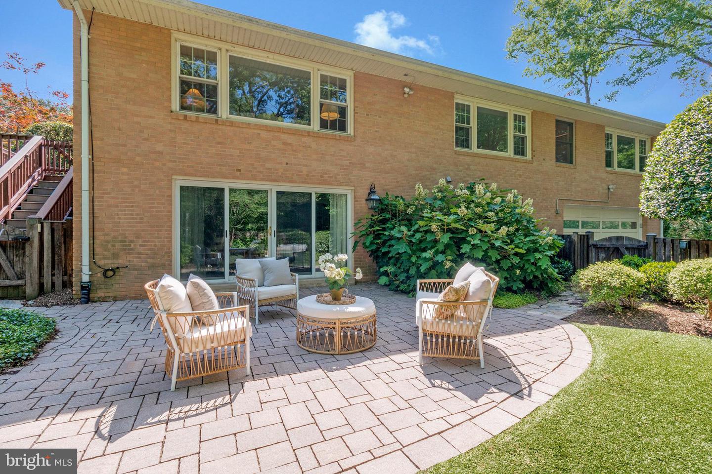 7123 PARK TERRACE DR, ALEXANDRIA, Virginia 22307, 5 Bedrooms Bedrooms, ,3 BathroomsBathrooms,Residential,For sale,7123 PARK TERRACE DR,VAFX2238648 MLS # VAFX2238648