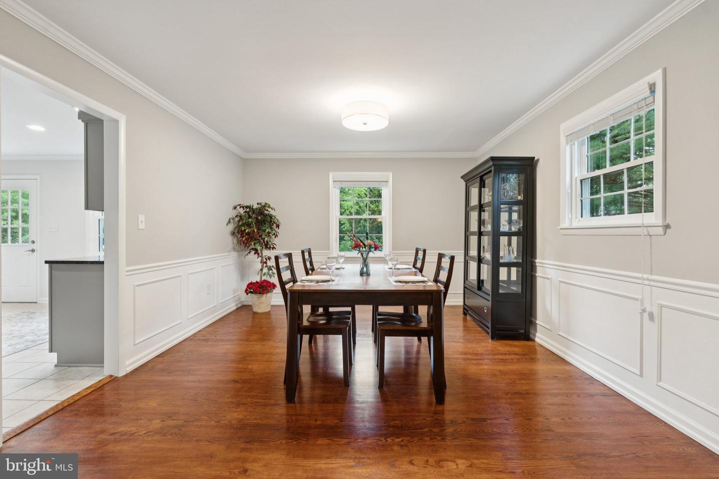 828 MONROE ST, HERNDON, Virginia 20170, 5 Bedrooms Bedrooms, ,3 BathroomsBathrooms,Residential,For sale,828 MONROE ST,VAFX2238744 MLS # VAFX2238744