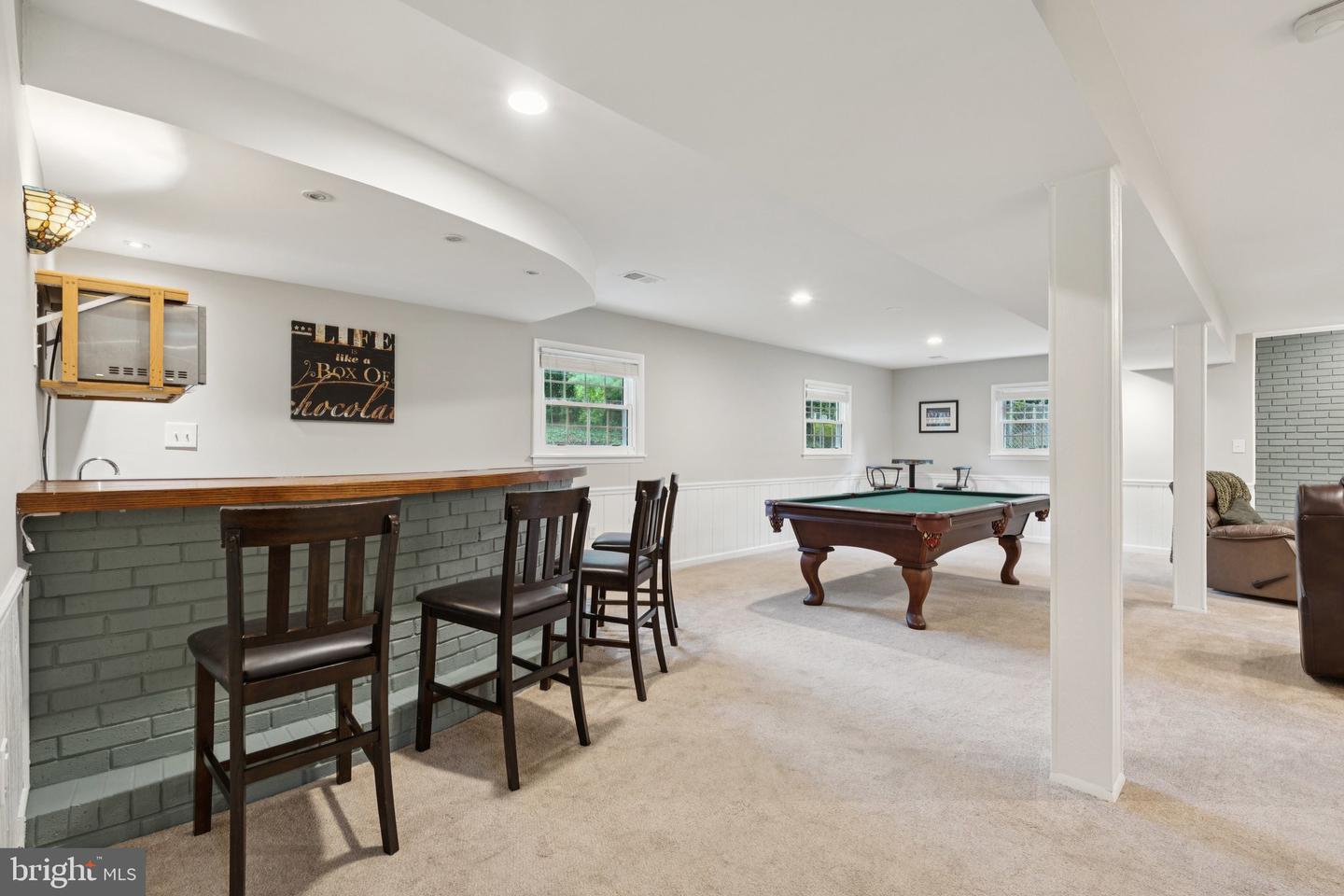 828 MONROE ST, HERNDON, Virginia 20170, 5 Bedrooms Bedrooms, ,3 BathroomsBathrooms,Residential,For sale,828 MONROE ST,VAFX2238744 MLS # VAFX2238744