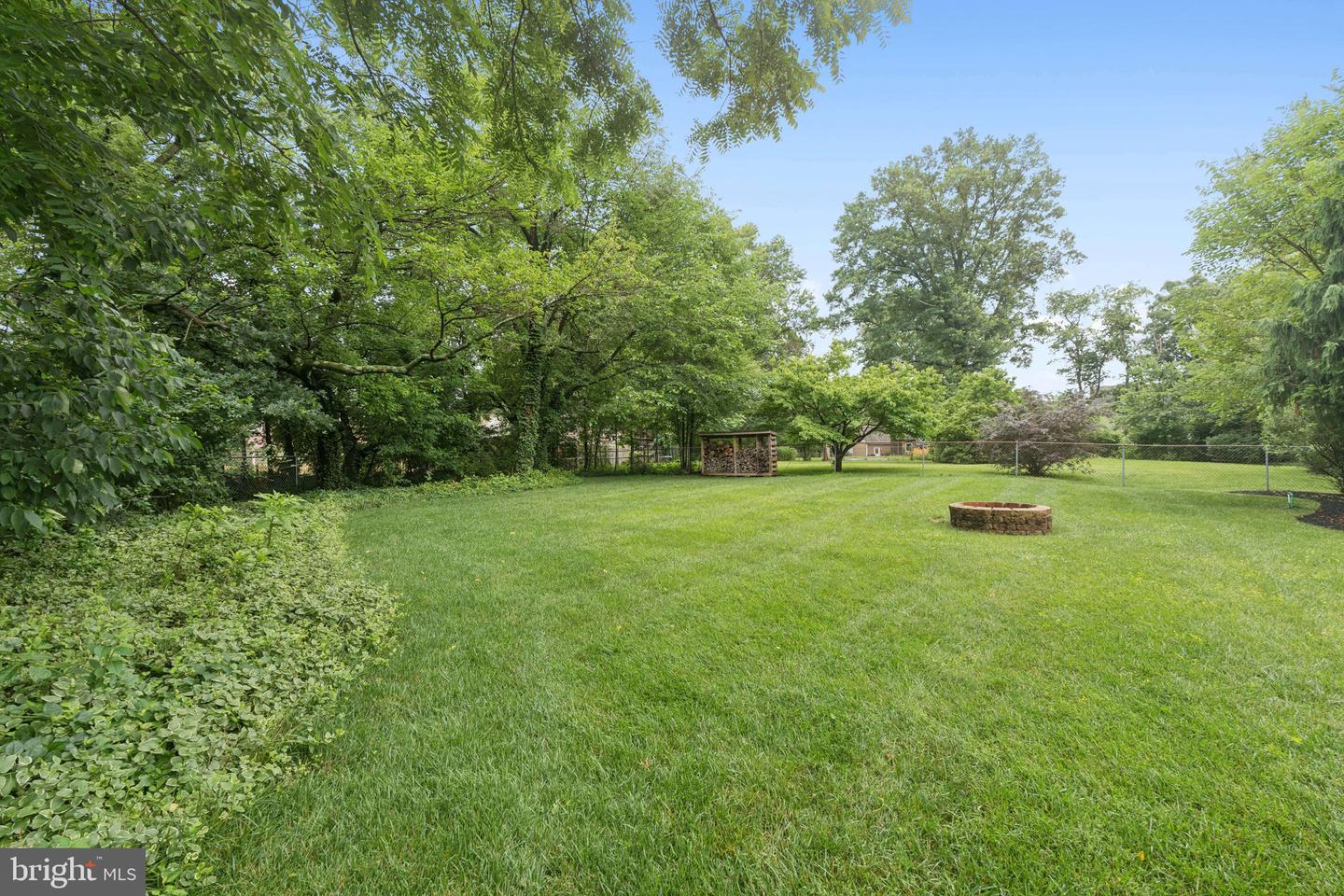 828 MONROE ST, HERNDON, Virginia 20170, 5 Bedrooms Bedrooms, ,3 BathroomsBathrooms,Residential,For sale,828 MONROE ST,VAFX2238744 MLS # VAFX2238744