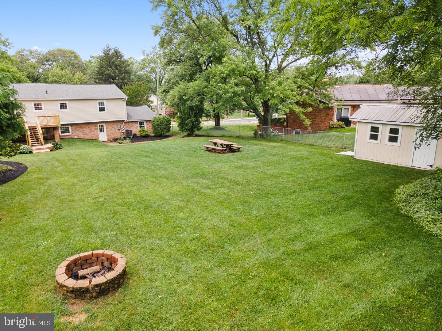 828 MONROE ST, HERNDON, Virginia 20170, 5 Bedrooms Bedrooms, ,3 BathroomsBathrooms,Residential,For sale,828 MONROE ST,VAFX2238744 MLS # VAFX2238744