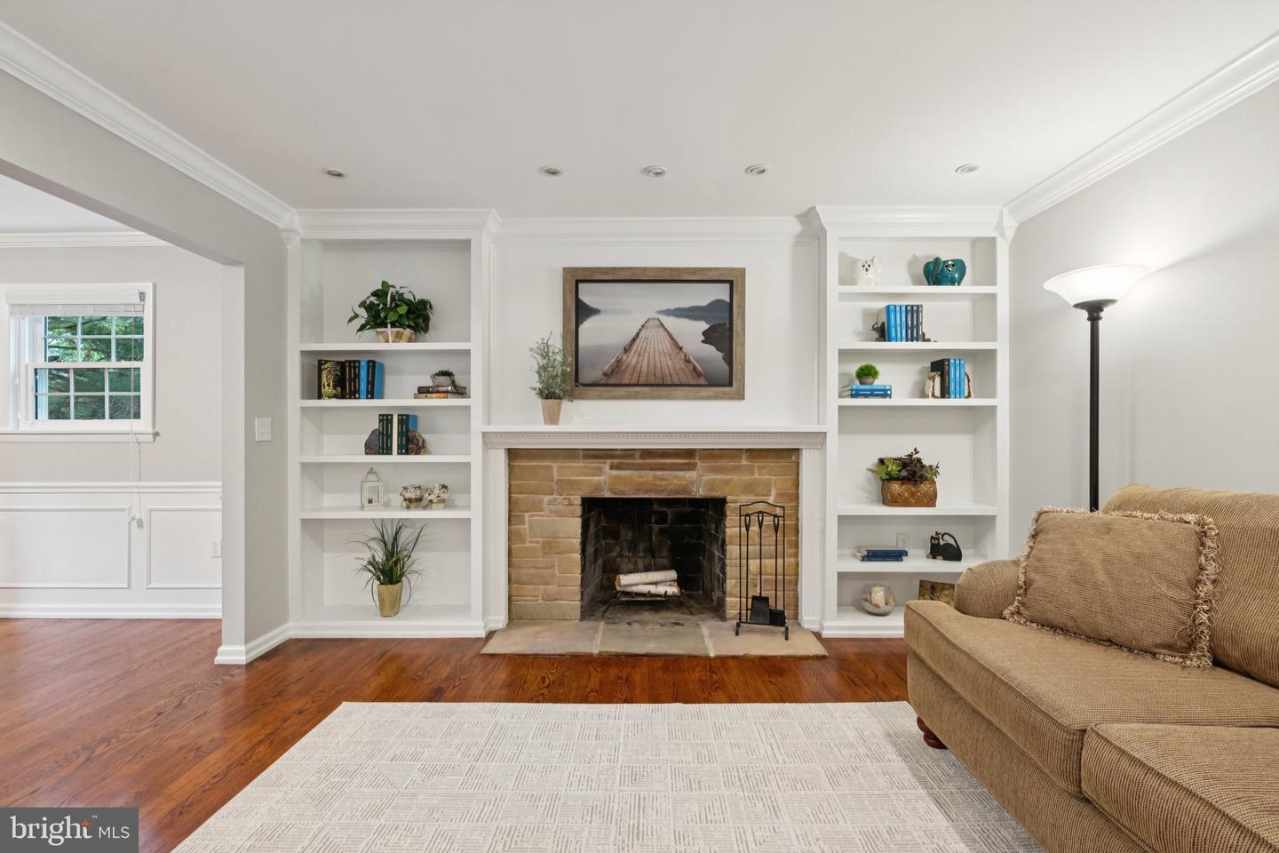 828 MONROE ST, HERNDON, Virginia 20170, 5 Bedrooms Bedrooms, ,3 BathroomsBathrooms,Residential,For sale,828 MONROE ST,VAFX2238744 MLS # VAFX2238744