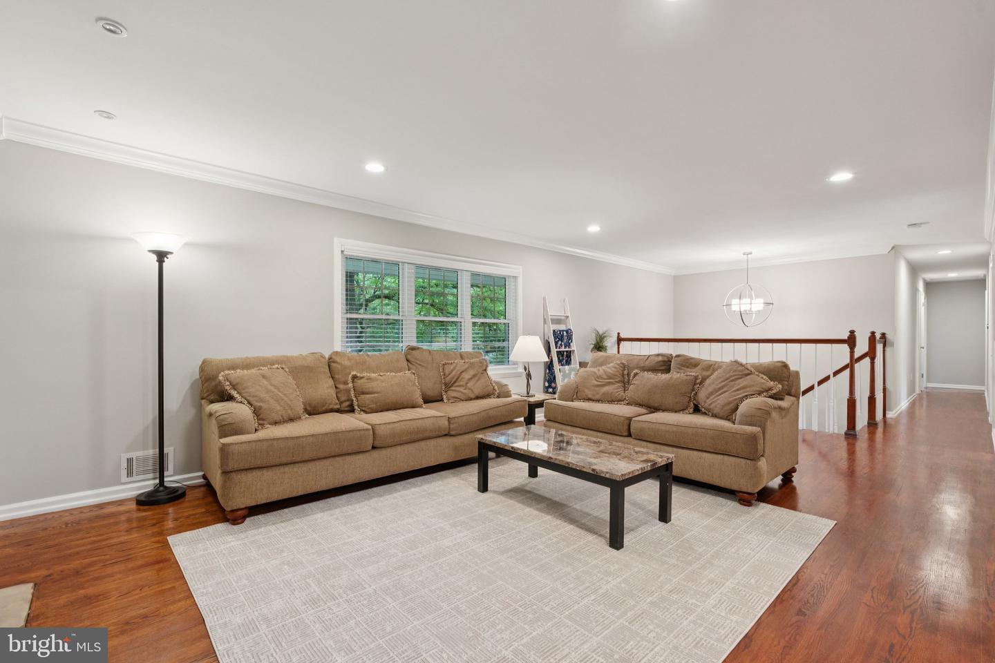 828 MONROE ST, HERNDON, Virginia 20170, 5 Bedrooms Bedrooms, ,3 BathroomsBathrooms,Residential,For sale,828 MONROE ST,VAFX2238744 MLS # VAFX2238744