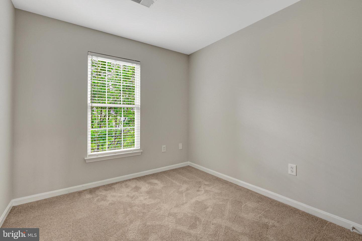 45559 GRAND CENTRAL SQ, STERLING, Virginia 20166, 3 Bedrooms Bedrooms, ,2 BathroomsBathrooms,Residential,For sale,45559 GRAND CENTRAL SQ,VALO2095660 MLS # VALO2095660