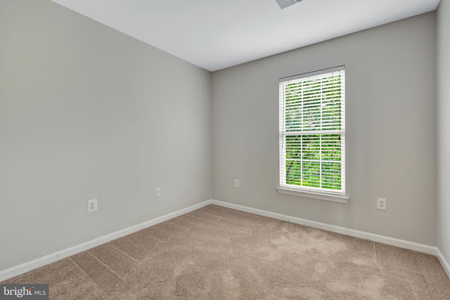 45559 GRAND CENTRAL SQ, STERLING, Virginia 20166, 3 Bedrooms Bedrooms, ,2 BathroomsBathrooms,Residential,For sale,45559 GRAND CENTRAL SQ,VALO2095660 MLS # VALO2095660