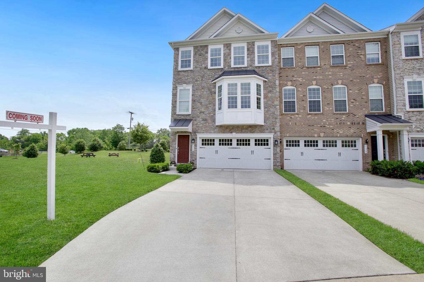 21529 WILLOW BREEZE SQ, ASHBURN, Virginia 20147, 3 Bedrooms Bedrooms, ,3 BathroomsBathrooms,Residential,For sale,21529 WILLOW BREEZE SQ,VALO2095732 MLS # VALO2095732