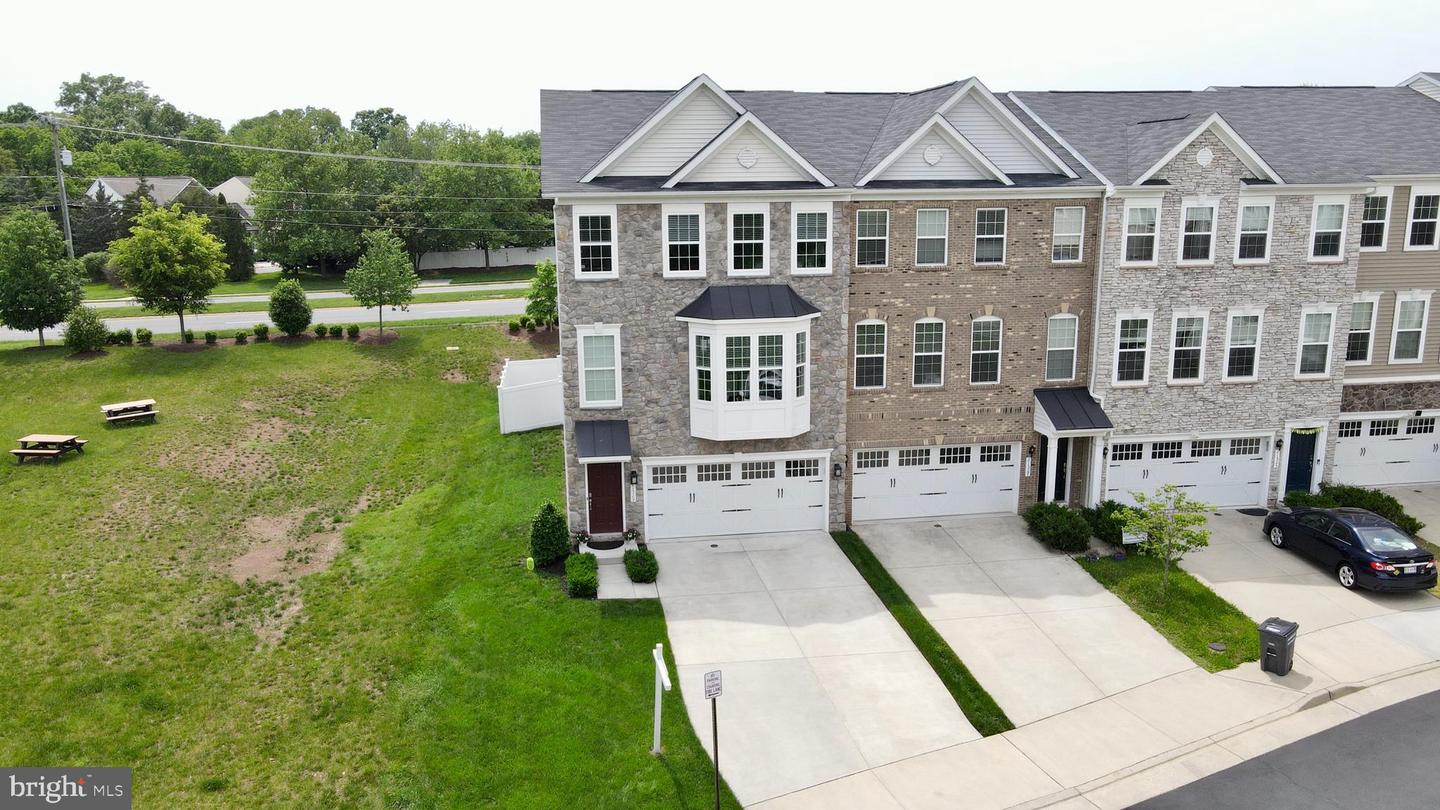 21529 WILLOW BREEZE SQ, ASHBURN, Virginia 20147, 3 Bedrooms Bedrooms, ,3 BathroomsBathrooms,Residential,For sale,21529 WILLOW BREEZE SQ,VALO2095732 MLS # VALO2095732