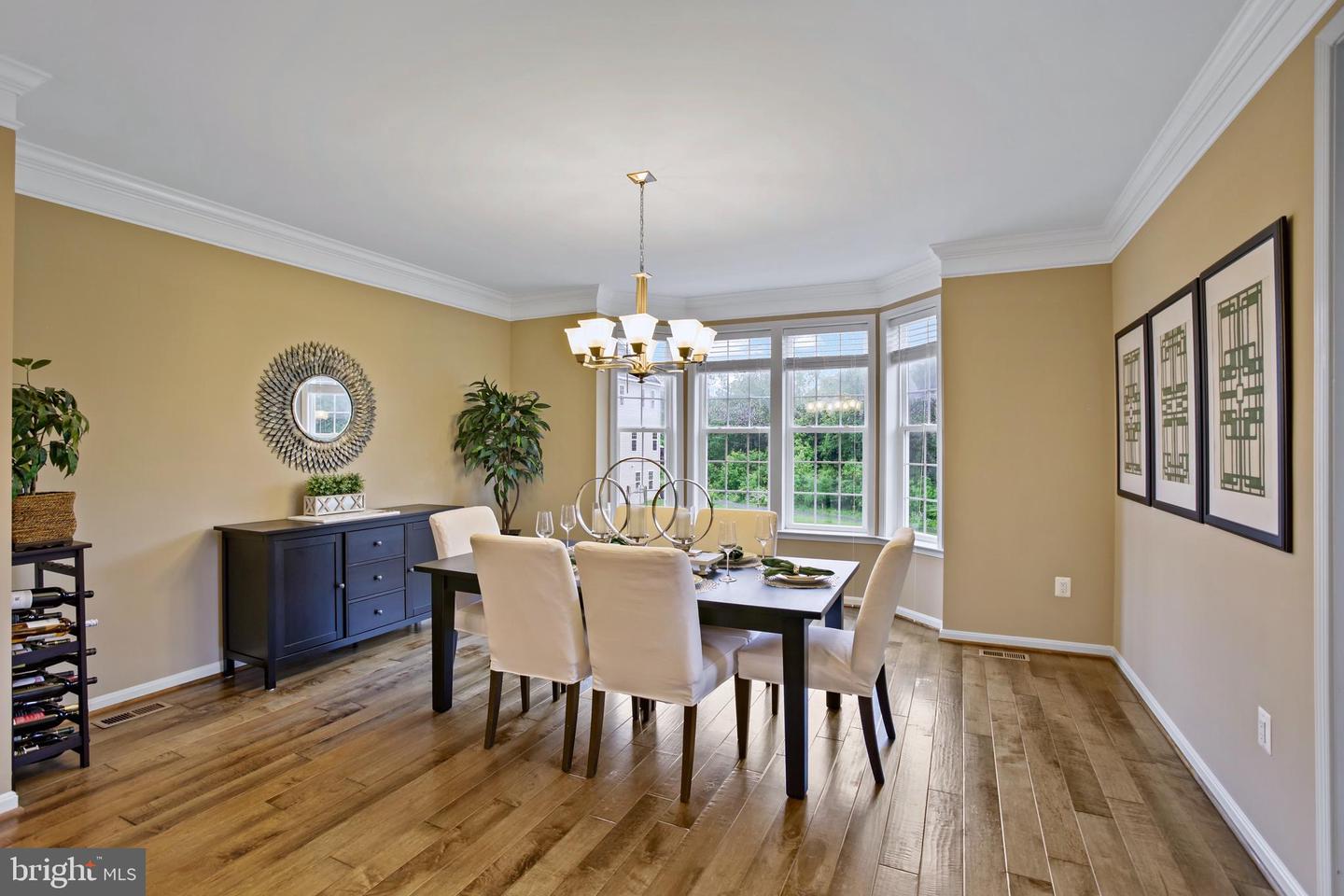 21529 WILLOW BREEZE SQ, ASHBURN, Virginia 20147, 3 Bedrooms Bedrooms, ,3 BathroomsBathrooms,Residential,For sale,21529 WILLOW BREEZE SQ,VALO2095732 MLS # VALO2095732