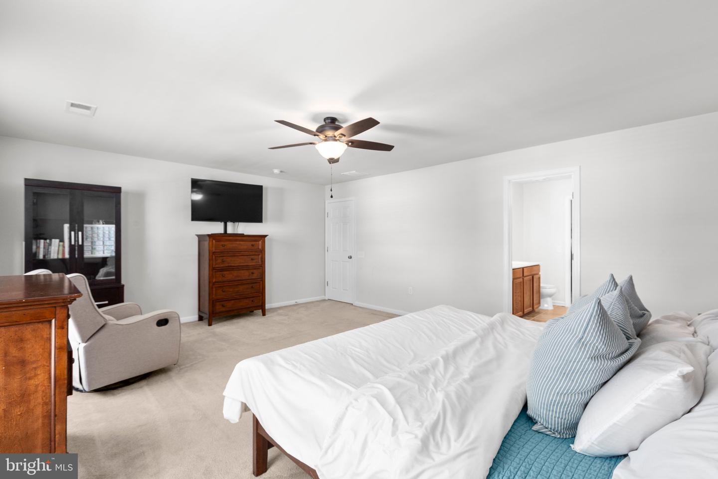 27 HOPKINS BRANCH WAY, FREDERICKSBURG, Virginia 22406, 4 Bedrooms Bedrooms, ,3 BathroomsBathrooms,Residential,For sale,27 HOPKINS BRANCH WAY,VAST2038700 MLS # VAST2038700
