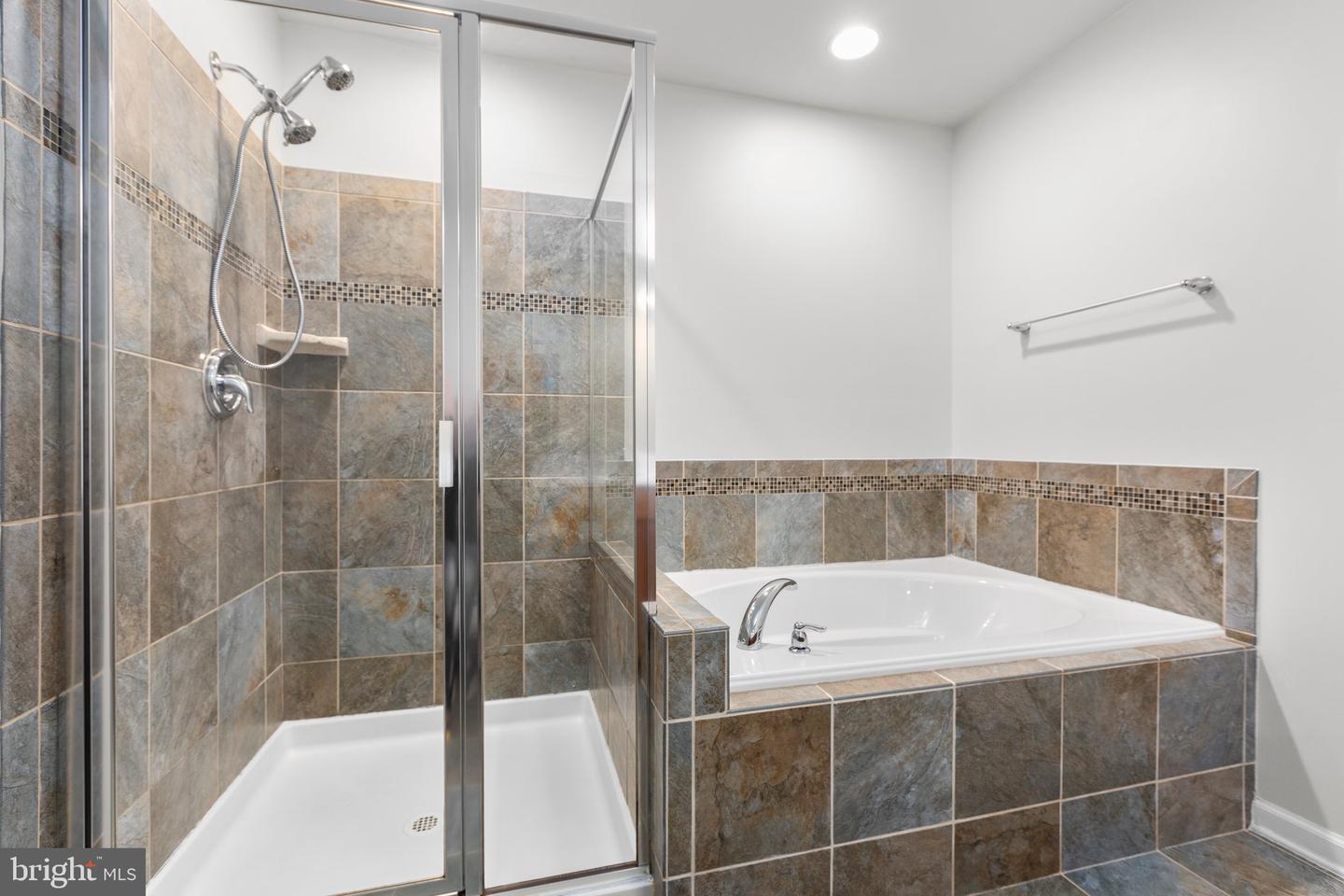 27 HOPKINS BRANCH WAY, FREDERICKSBURG, Virginia 22406, 4 Bedrooms Bedrooms, ,3 BathroomsBathrooms,Residential,For sale,27 HOPKINS BRANCH WAY,VAST2038700 MLS # VAST2038700