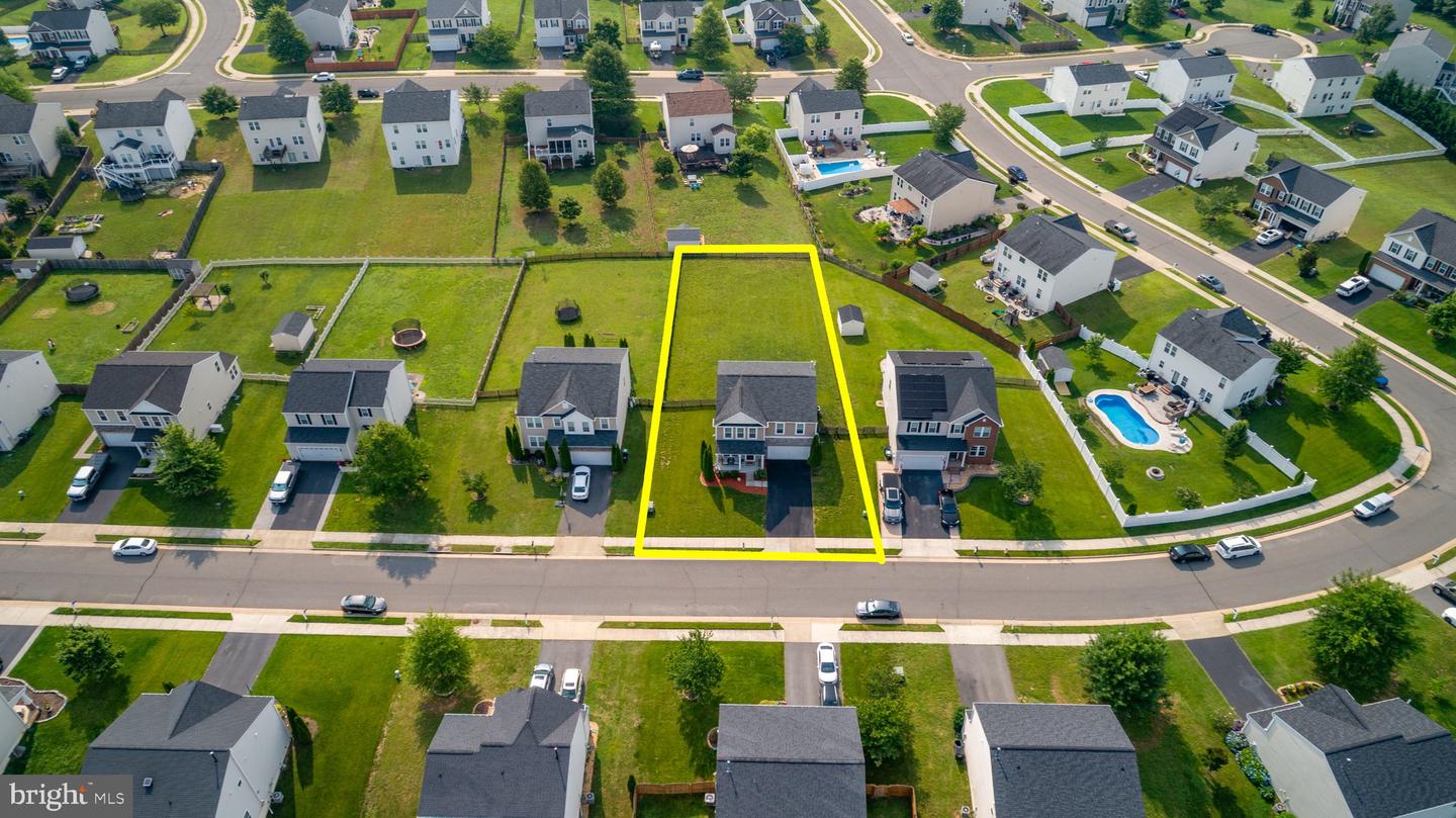 27 HOPKINS BRANCH WAY, FREDERICKSBURG, Virginia 22406, 4 Bedrooms Bedrooms, ,3 BathroomsBathrooms,Residential,For sale,27 HOPKINS BRANCH WAY,VAST2038700 MLS # VAST2038700