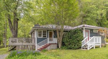 5629 FITZGERALD RD, CHARLOTTESVILLE, Virginia 22903, 2 Bedrooms Bedrooms, ,2 BathroomsBathrooms,Residential,For sale,5629 FITZGERALD RD,664383 MLS # 664383