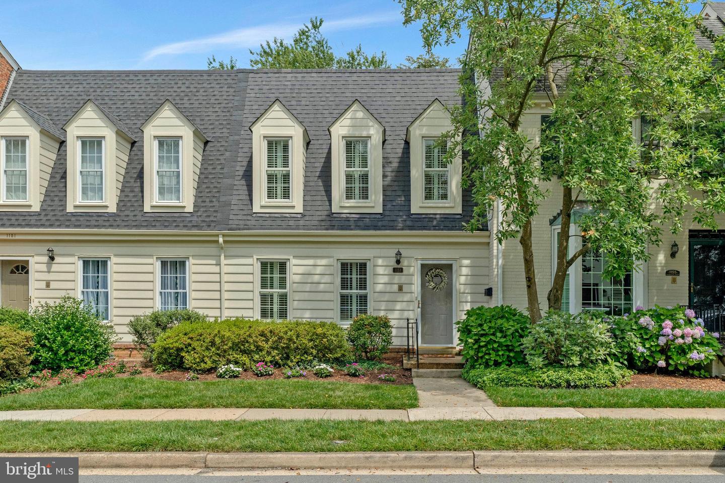 1153 RANDOLPH RD, MCLEAN, Virginia 22101, 4 Bedrooms Bedrooms, ,3 BathroomsBathrooms,Residential,For sale,1153 RANDOLPH RD,VAFX2240868 MLS # VAFX2240868