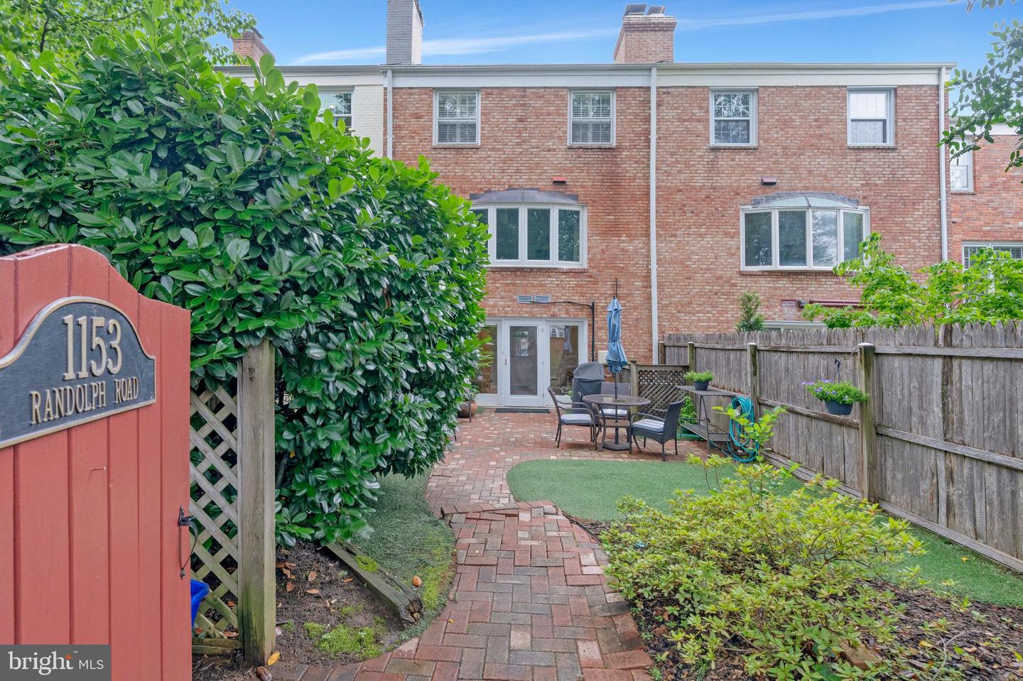 1153 RANDOLPH RD, MCLEAN, Virginia 22101, 4 Bedrooms Bedrooms, ,3 BathroomsBathrooms,Residential,For sale,1153 RANDOLPH RD,VAFX2240868 MLS # VAFX2240868
