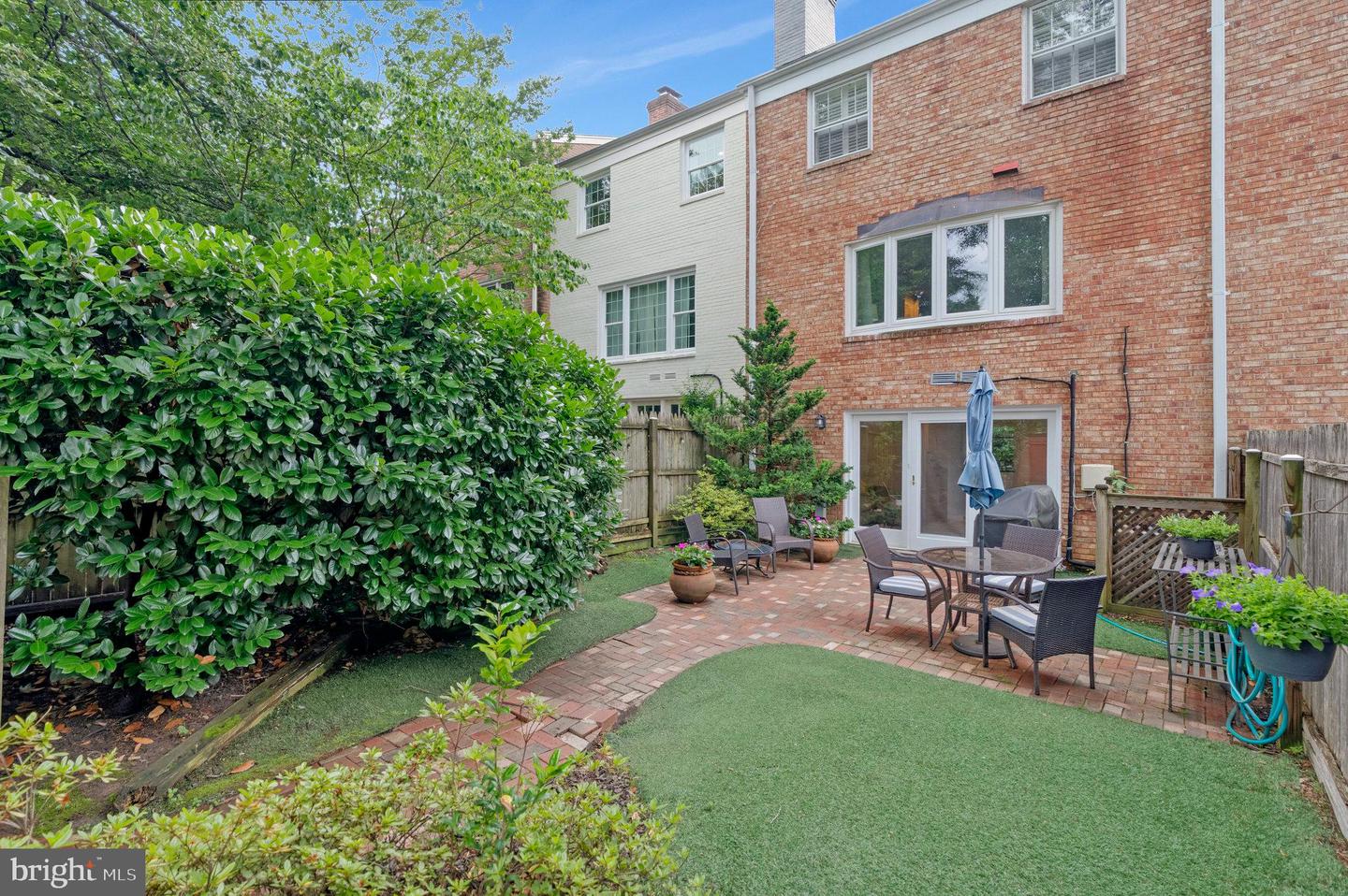 1153 RANDOLPH RD, MCLEAN, Virginia 22101, 4 Bedrooms Bedrooms, ,3 BathroomsBathrooms,Residential,For sale,1153 RANDOLPH RD,VAFX2240868 MLS # VAFX2240868