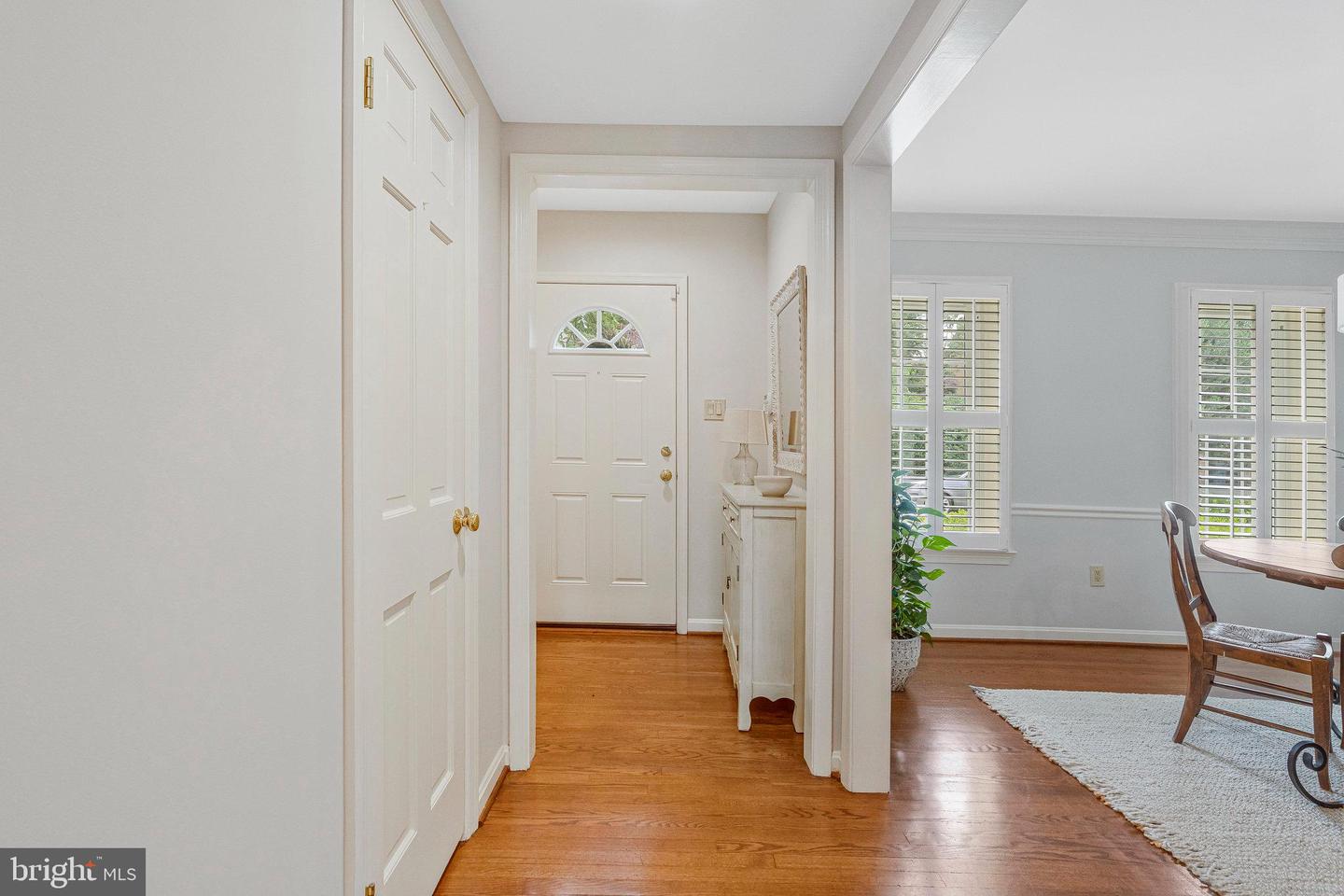 1153 RANDOLPH RD, MCLEAN, Virginia 22101, 4 Bedrooms Bedrooms, ,3 BathroomsBathrooms,Residential,For sale,1153 RANDOLPH RD,VAFX2240868 MLS # VAFX2240868