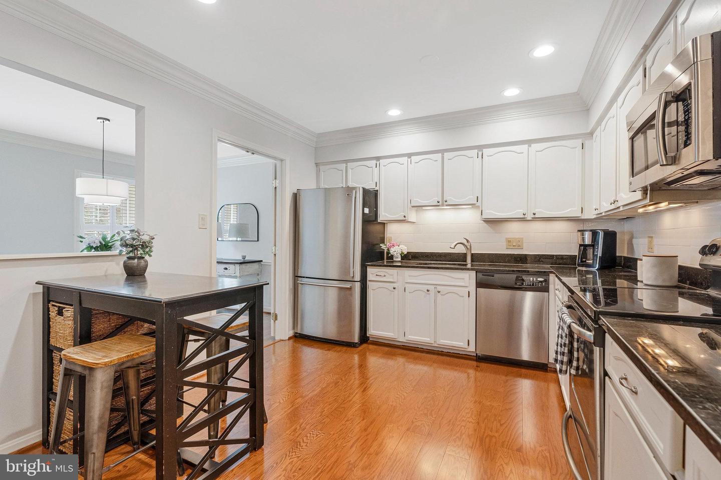 1153 RANDOLPH RD, MCLEAN, Virginia 22101, 4 Bedrooms Bedrooms, ,3 BathroomsBathrooms,Residential,For sale,1153 RANDOLPH RD,VAFX2240868 MLS # VAFX2240868