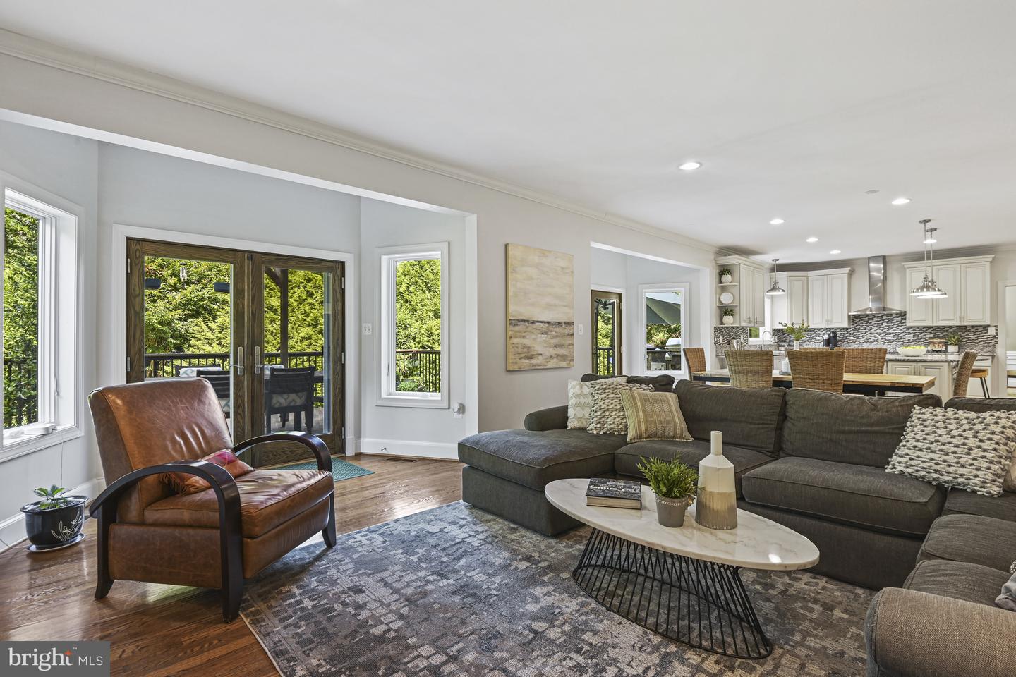 1016 BELLVIEW RD, MCLEAN, Virginia 22102, 5 Bedrooms Bedrooms, ,4 BathroomsBathrooms,Residential,For sale,1016 BELLVIEW RD,VAFX2241500 MLS # VAFX2241500